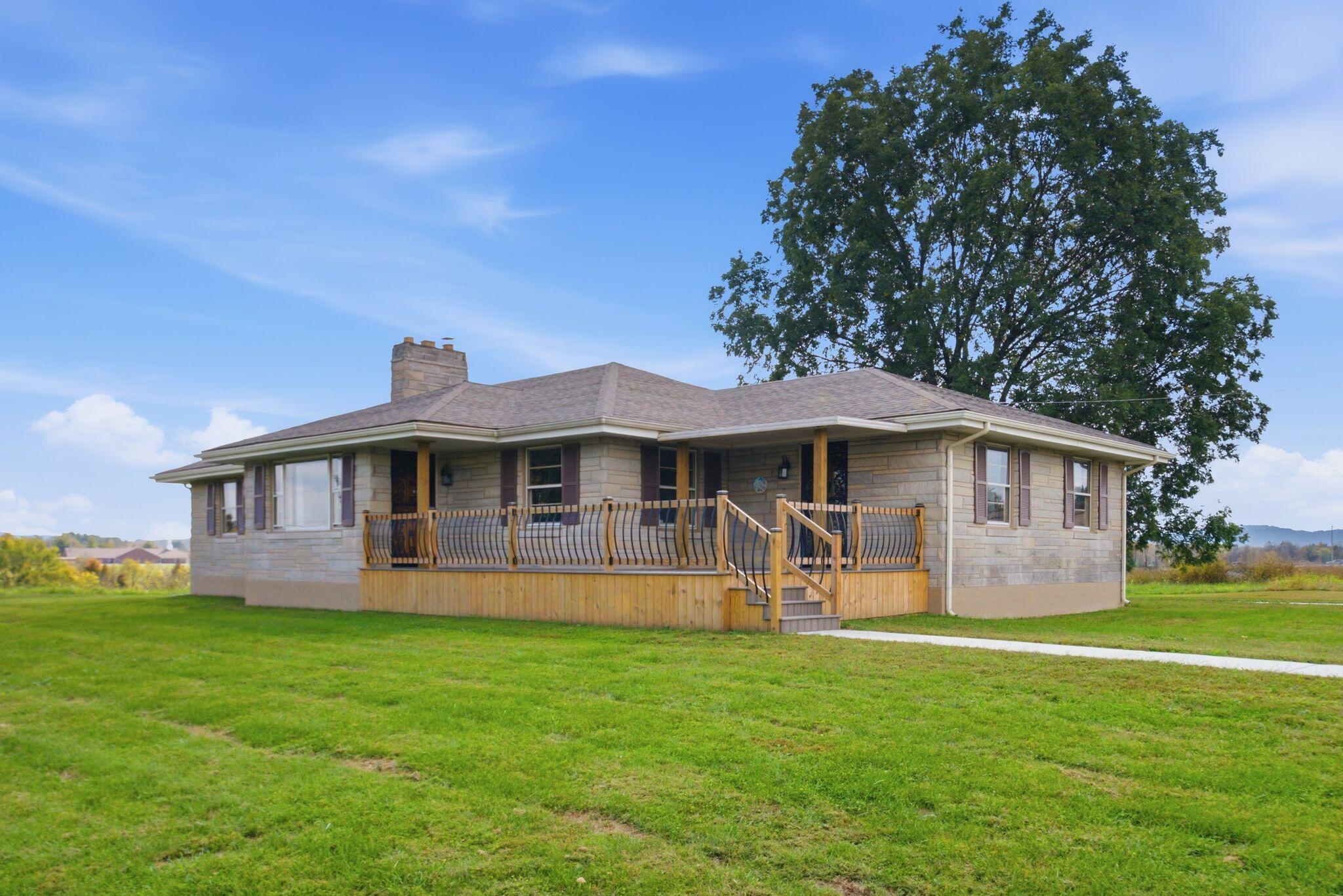 26027991 Property Photo 2