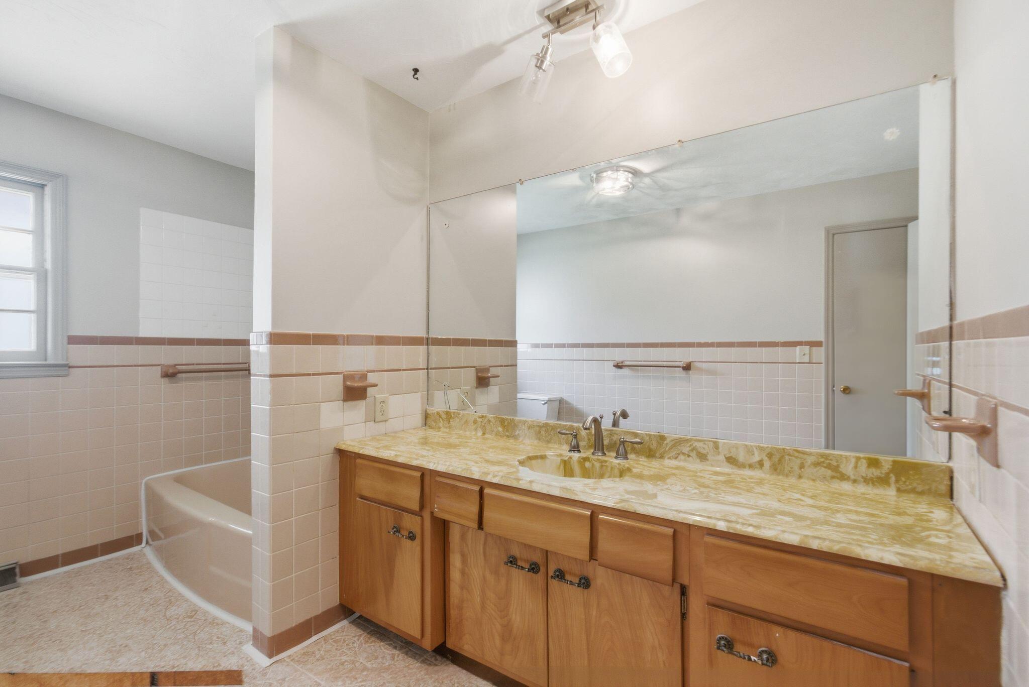 26027991 Property Photo 19