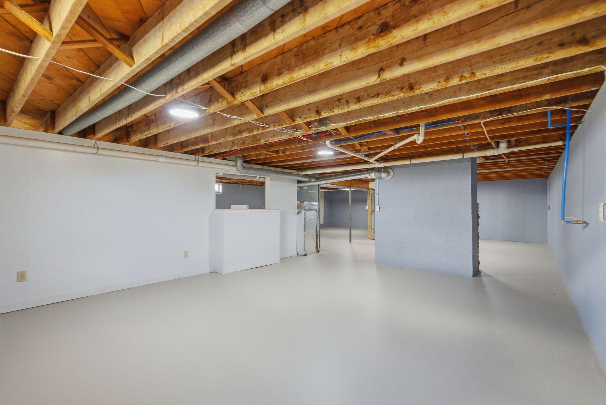 26027991 Property Photo 23