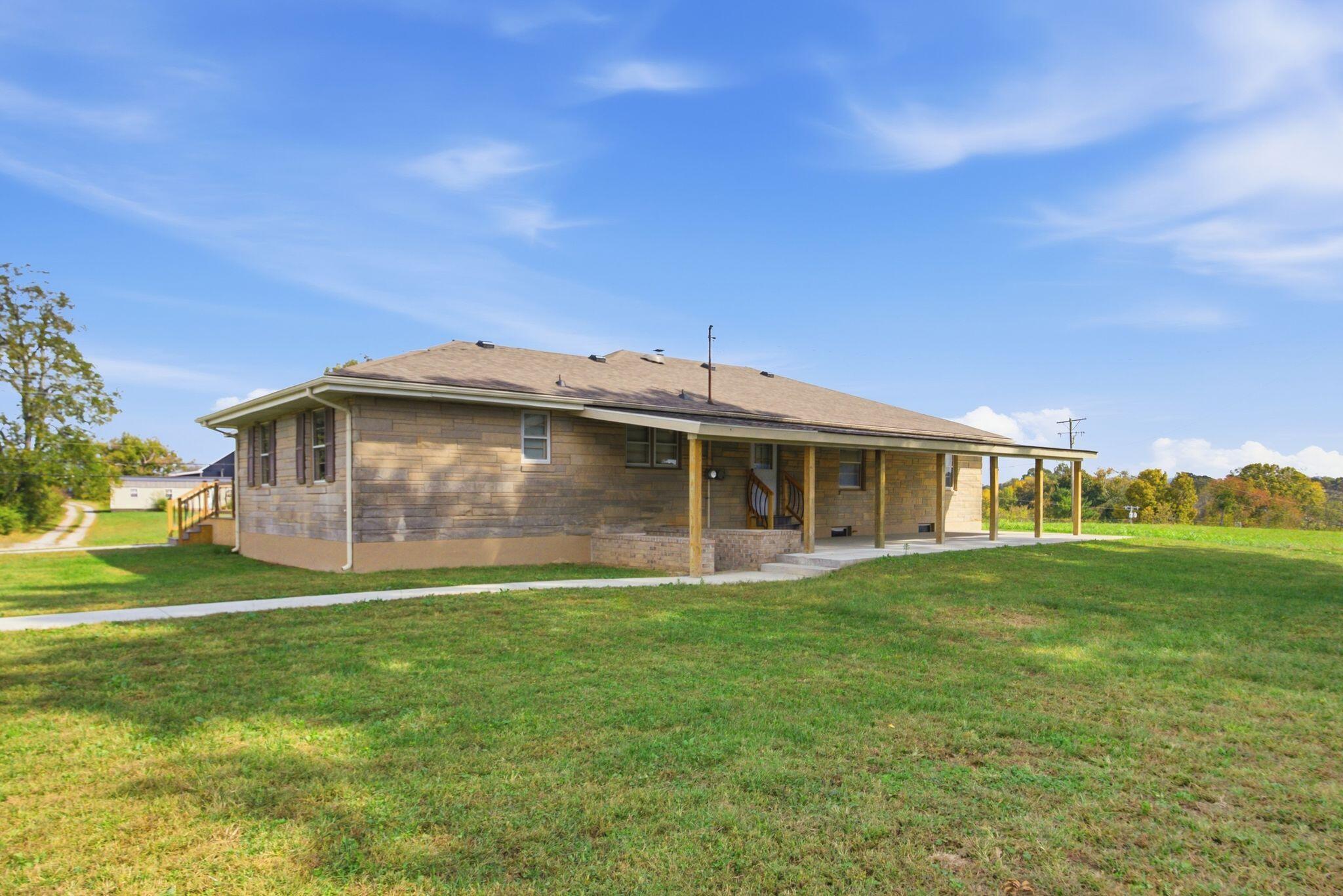 26027991 Property Photo 30