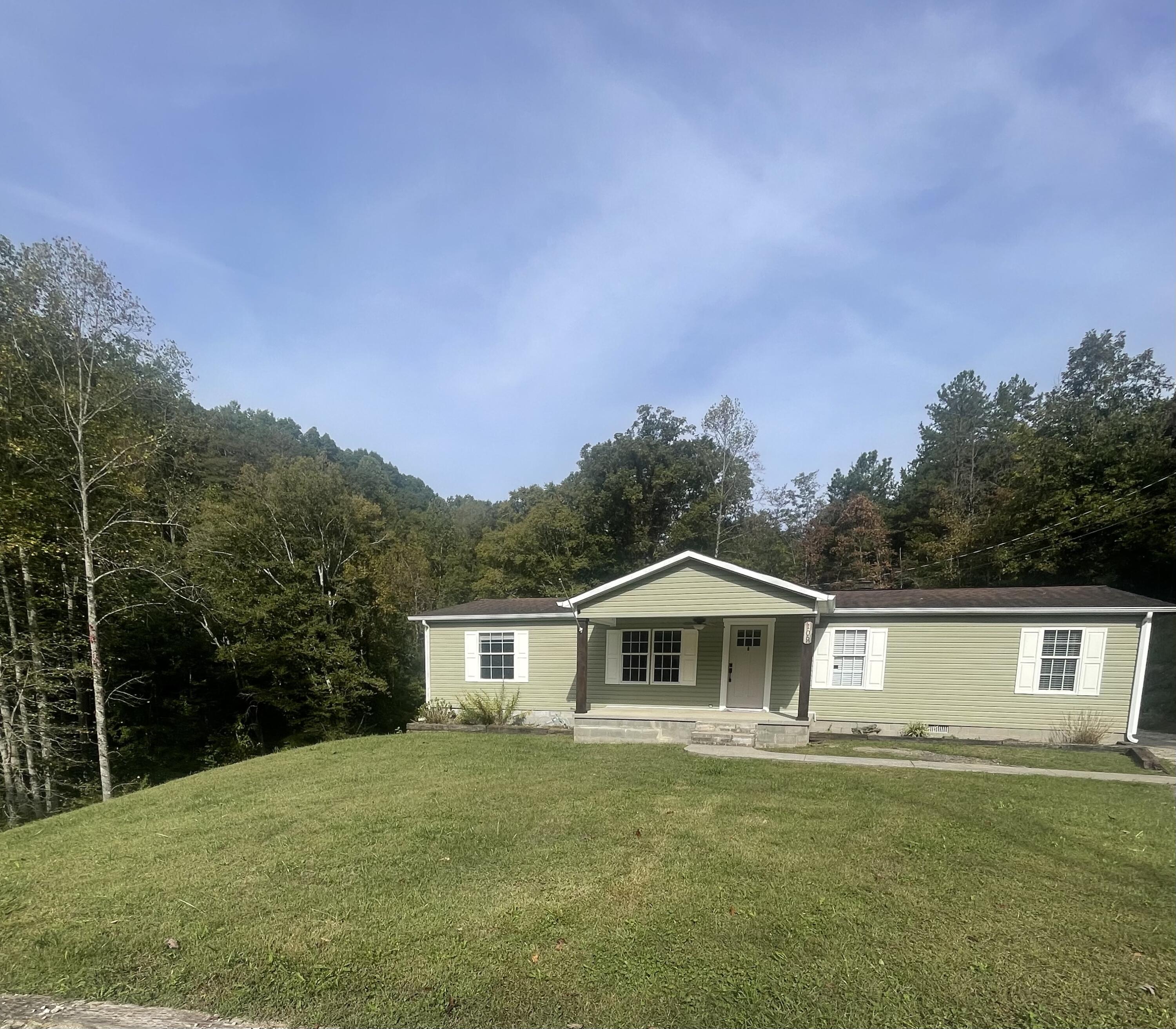 109 Tanyard Cemetery Road Property Photo 2