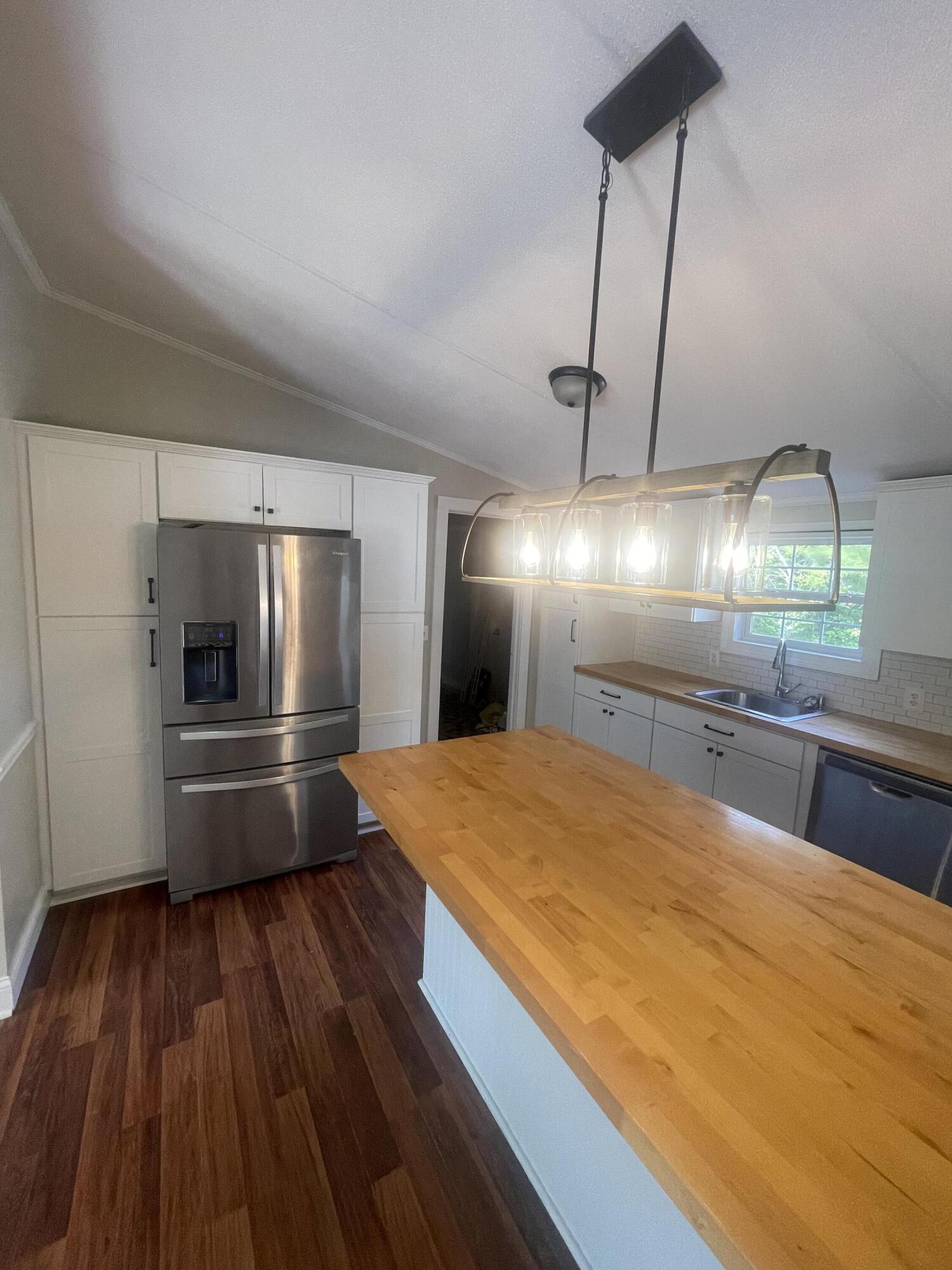 109 Tanyard Cemetery Road Property Photo 8