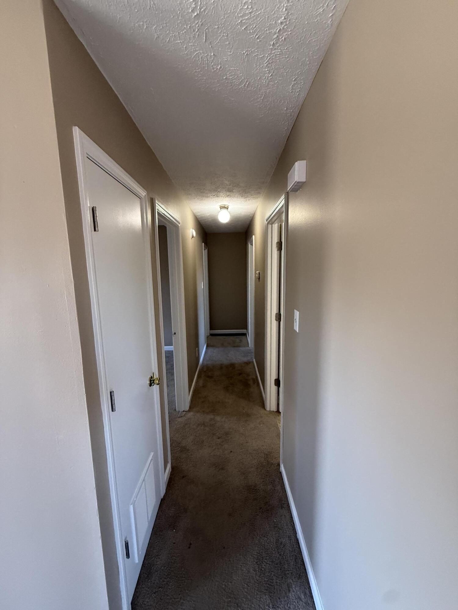 121 Arrowhead Road Property Photo 6