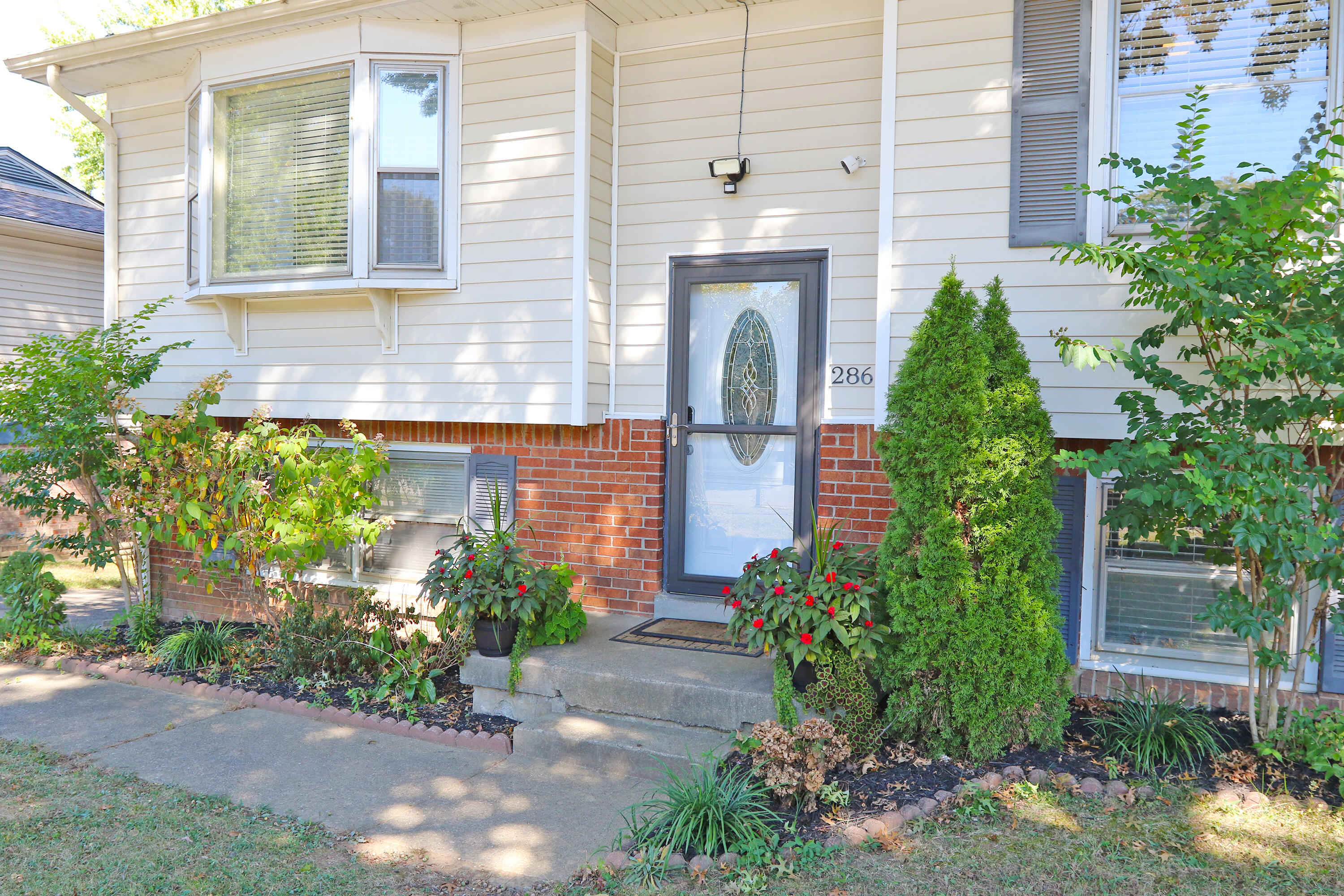 2861 Winter Park Drive Property Photo 4