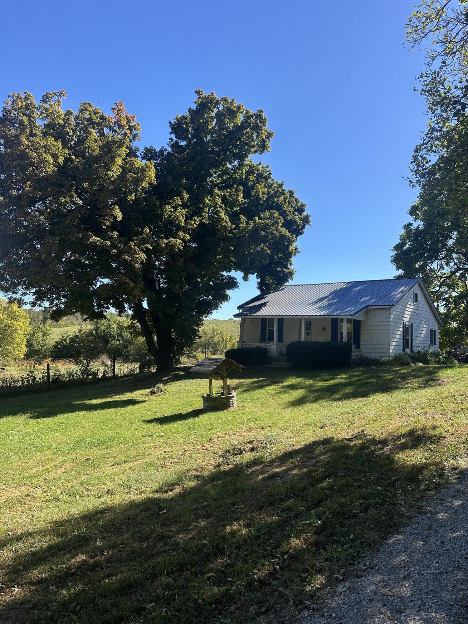 358 Bobtown Garnett Road Property Photo 2