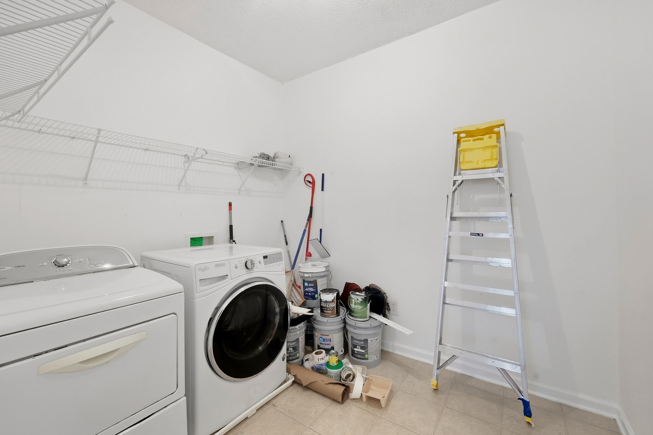 504 Thames Circle Property Photo 18