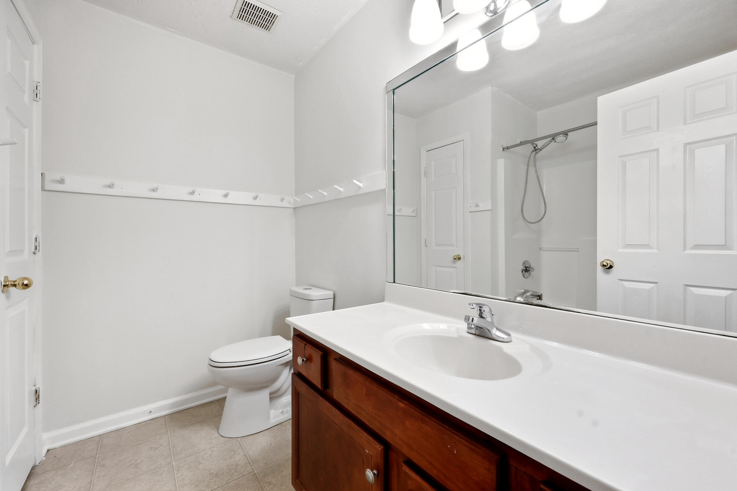 504 Thames Circle Property Photo 29