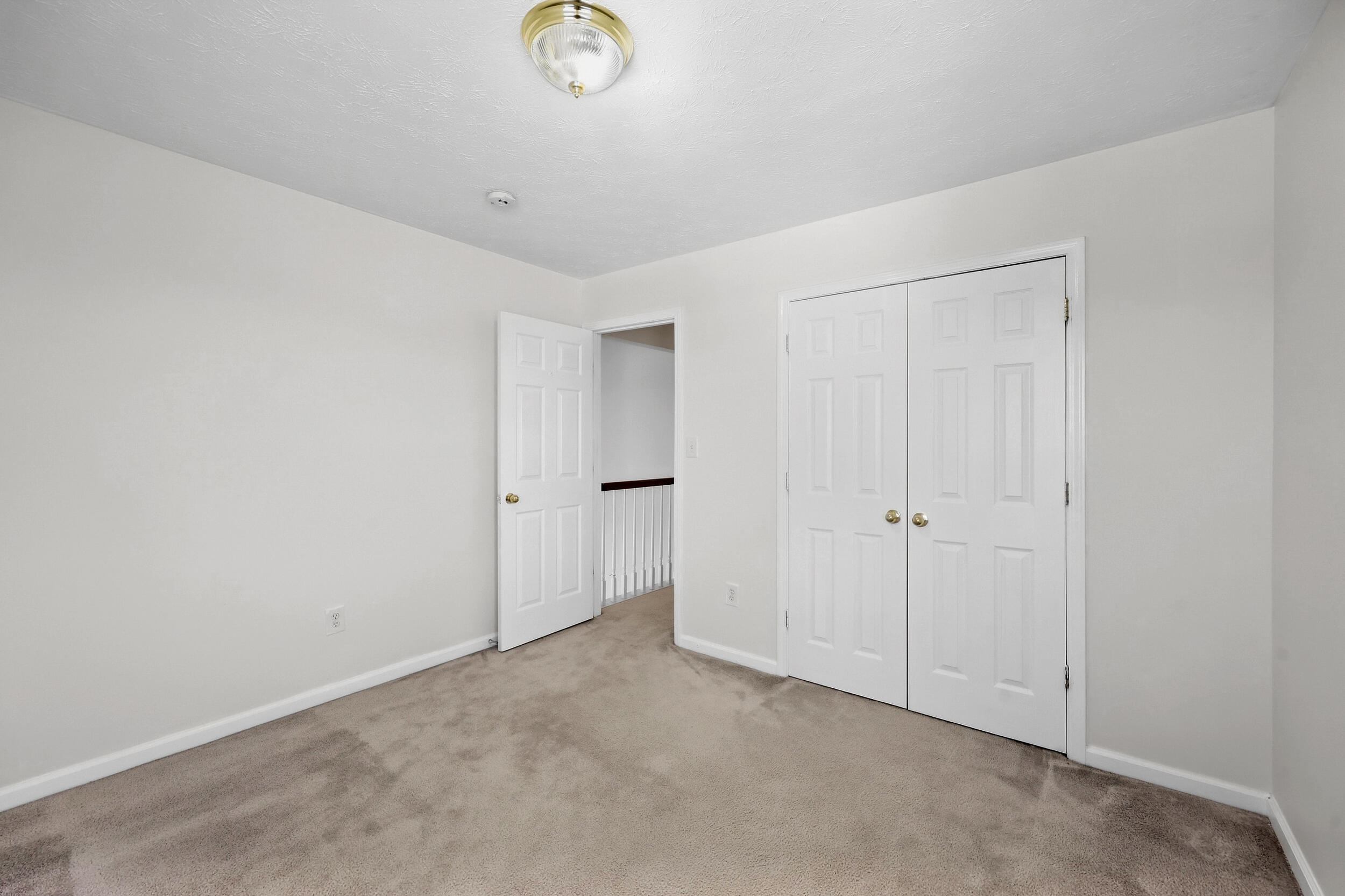504 Thames Circle Property Photo 31