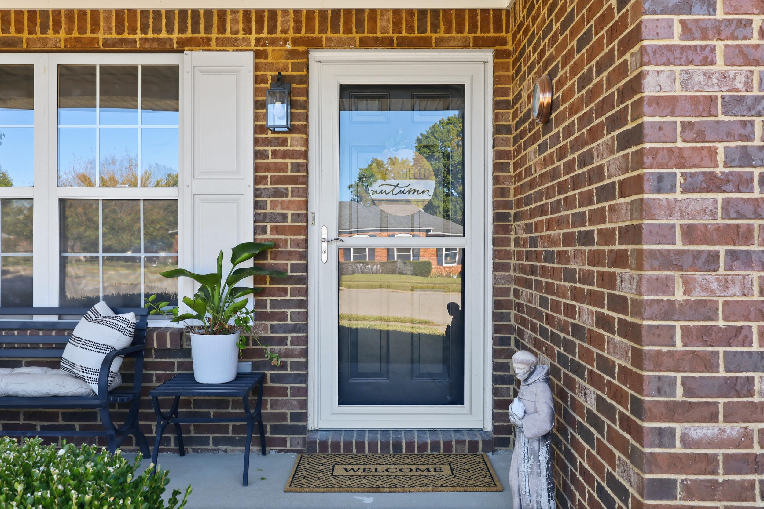 249 Courchelle Drive Property Photo 4