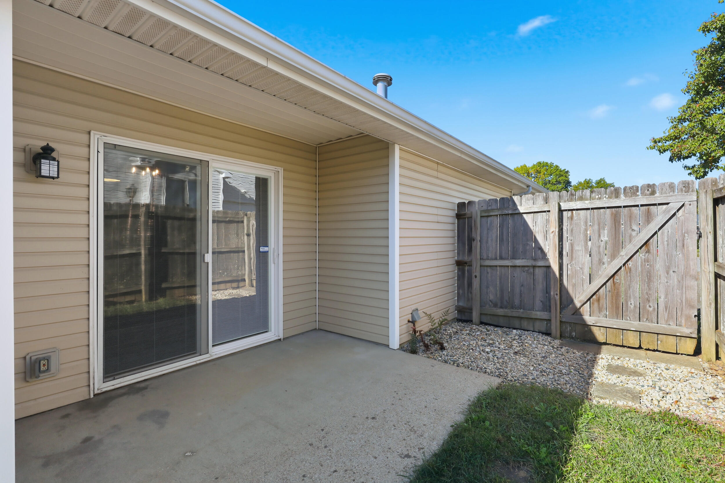 249 Courchelle Drive Property Photo 30