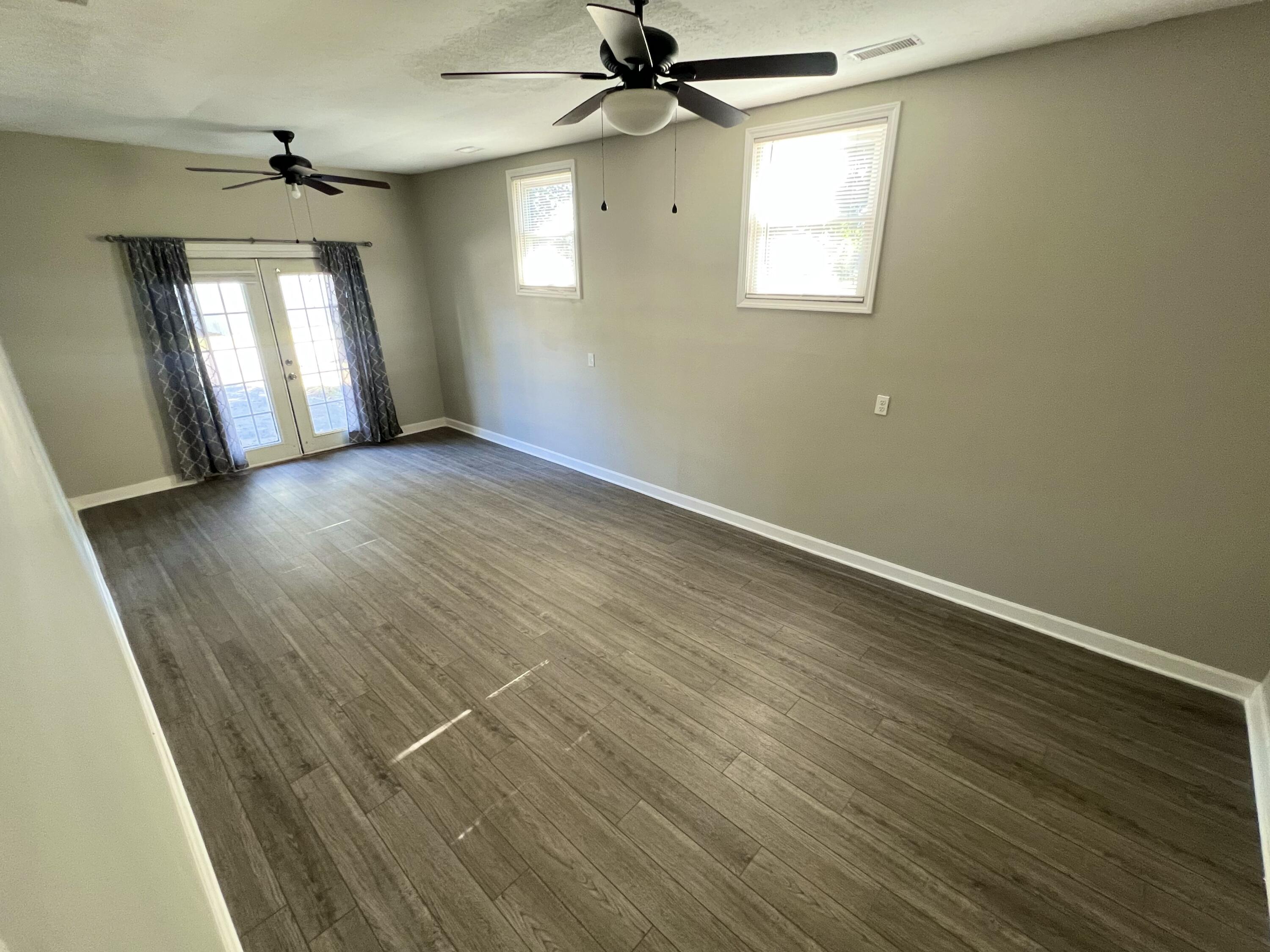1959 W Steve Wariner Drive Property Photo 29