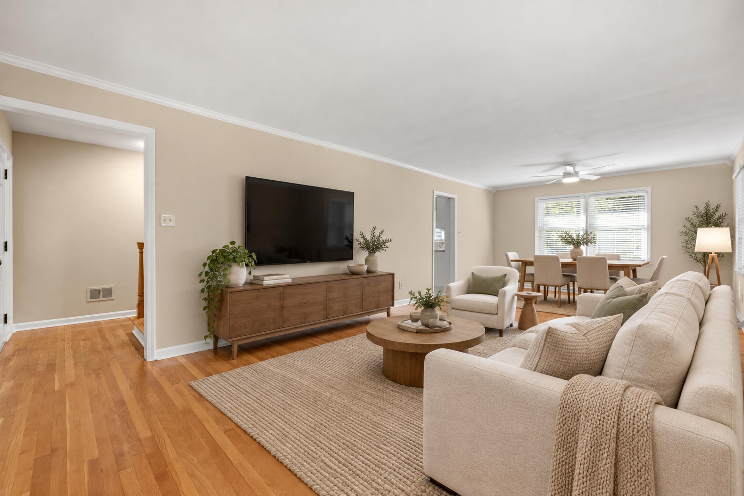 2516 Versailles Road Property Photo 5