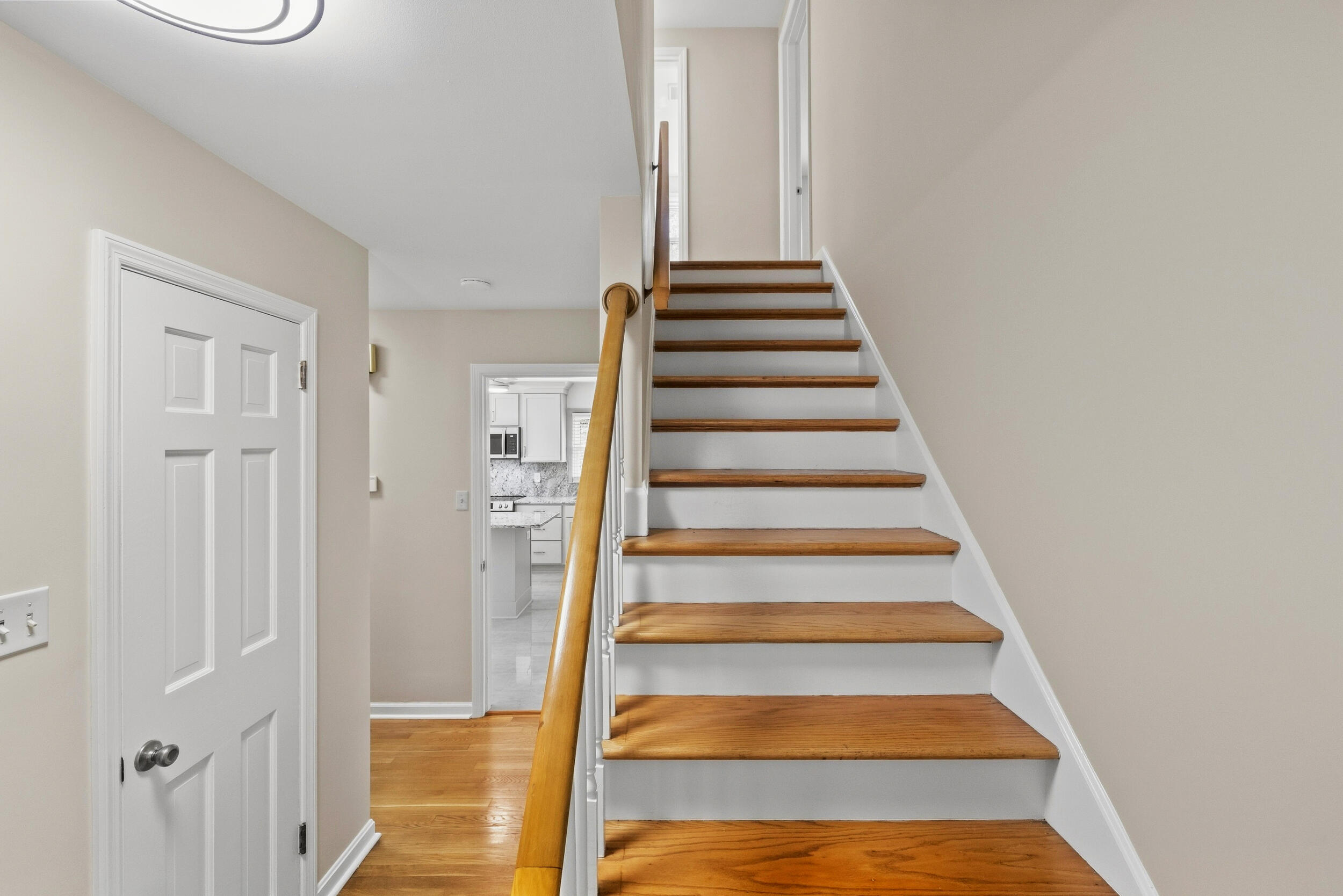 2516 Versailles Road Property Photo 21