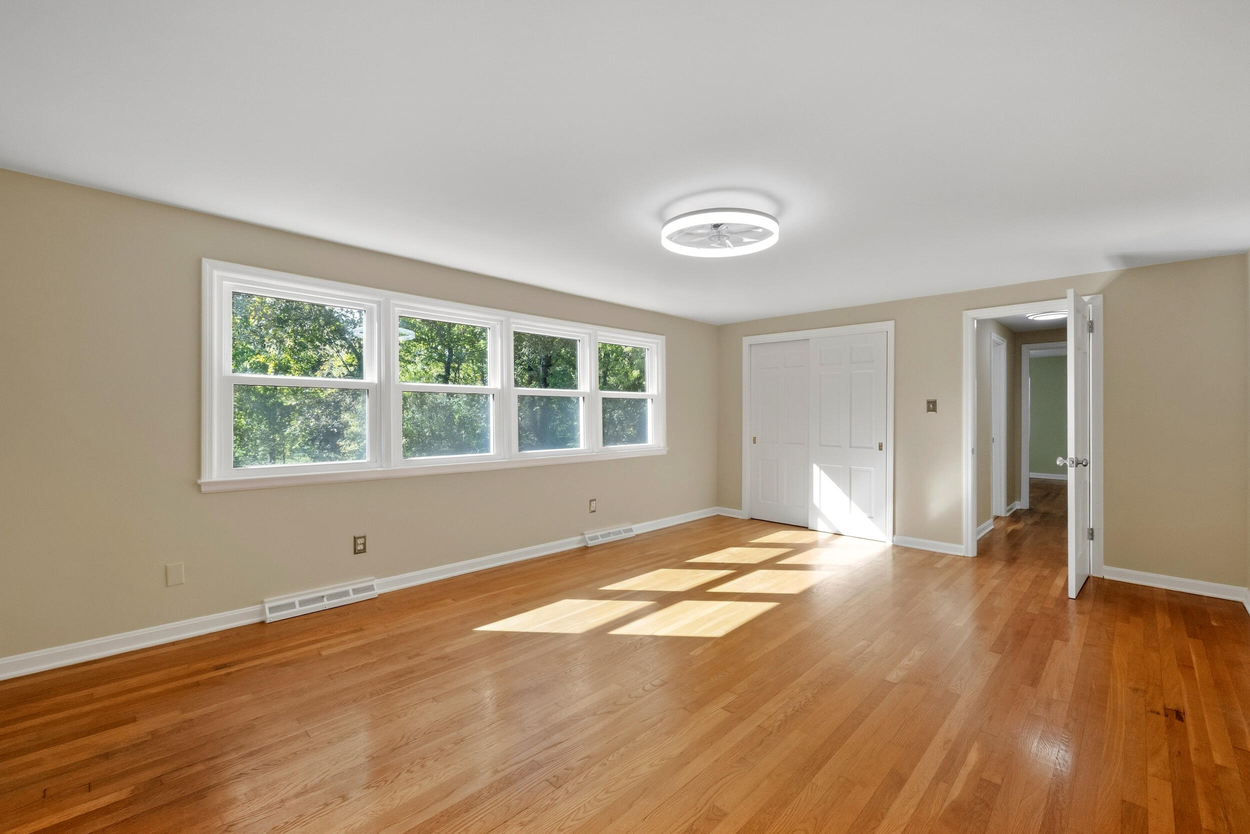 2516 Versailles Road Property Photo 30
