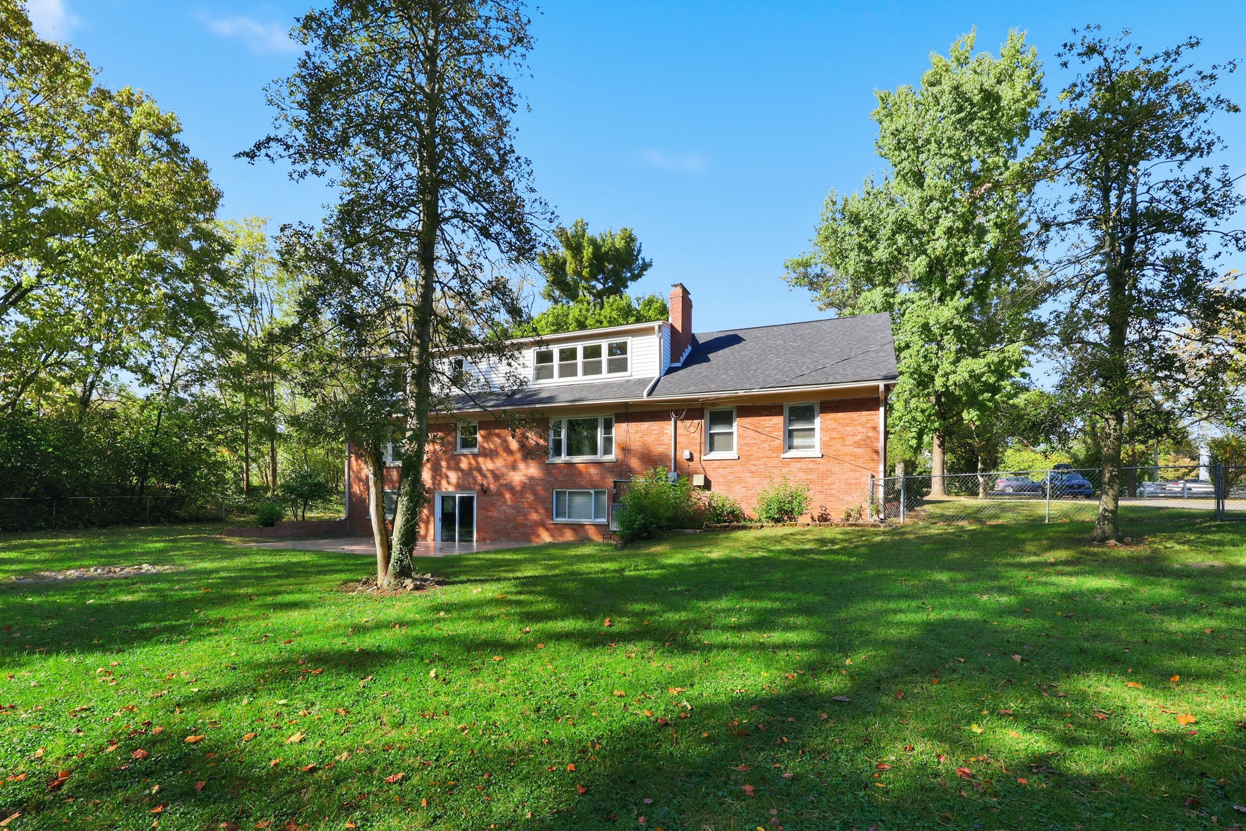 2516 Versailles Road Property Photo 39