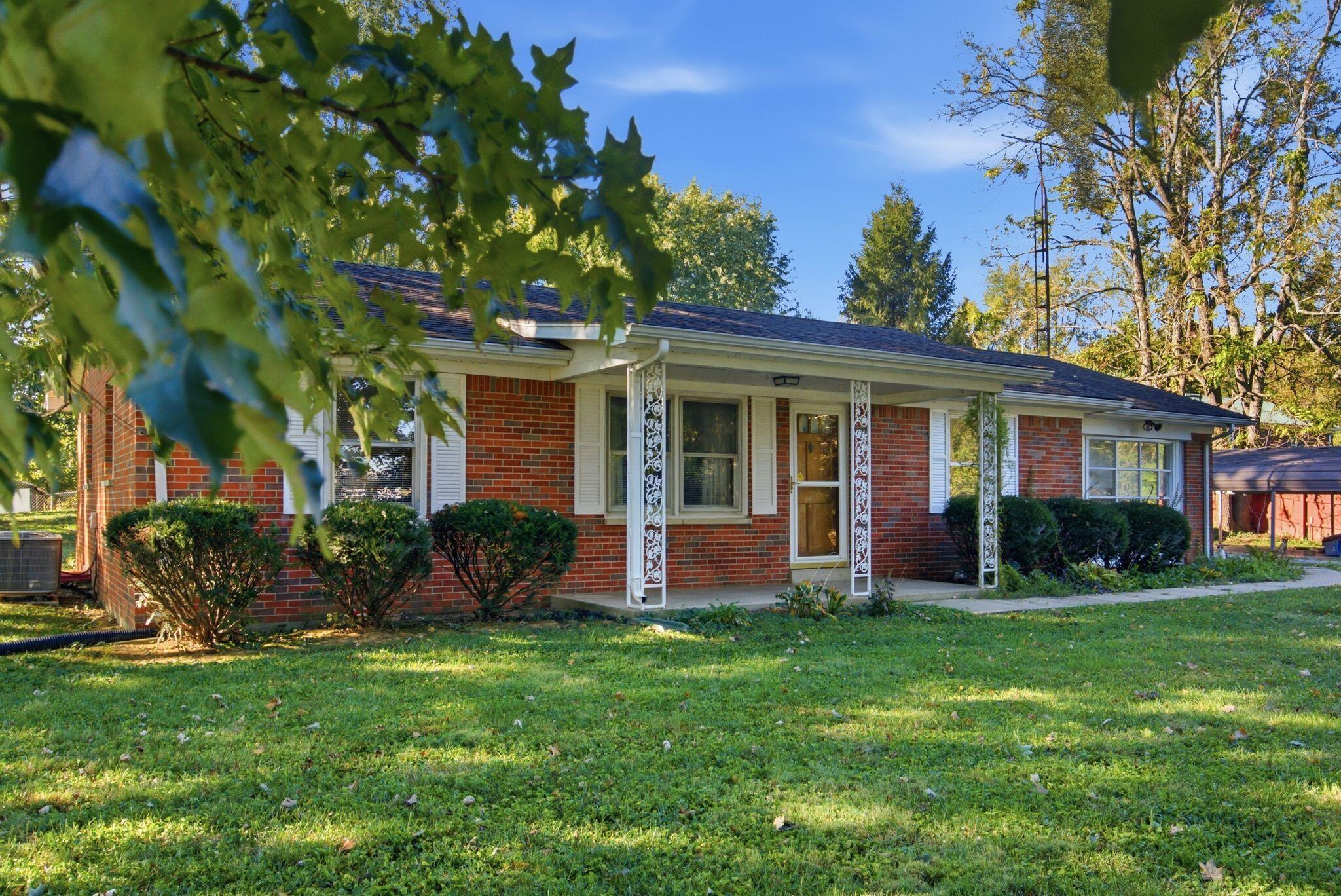 1142 Harry Wise Road Property Photo 3
