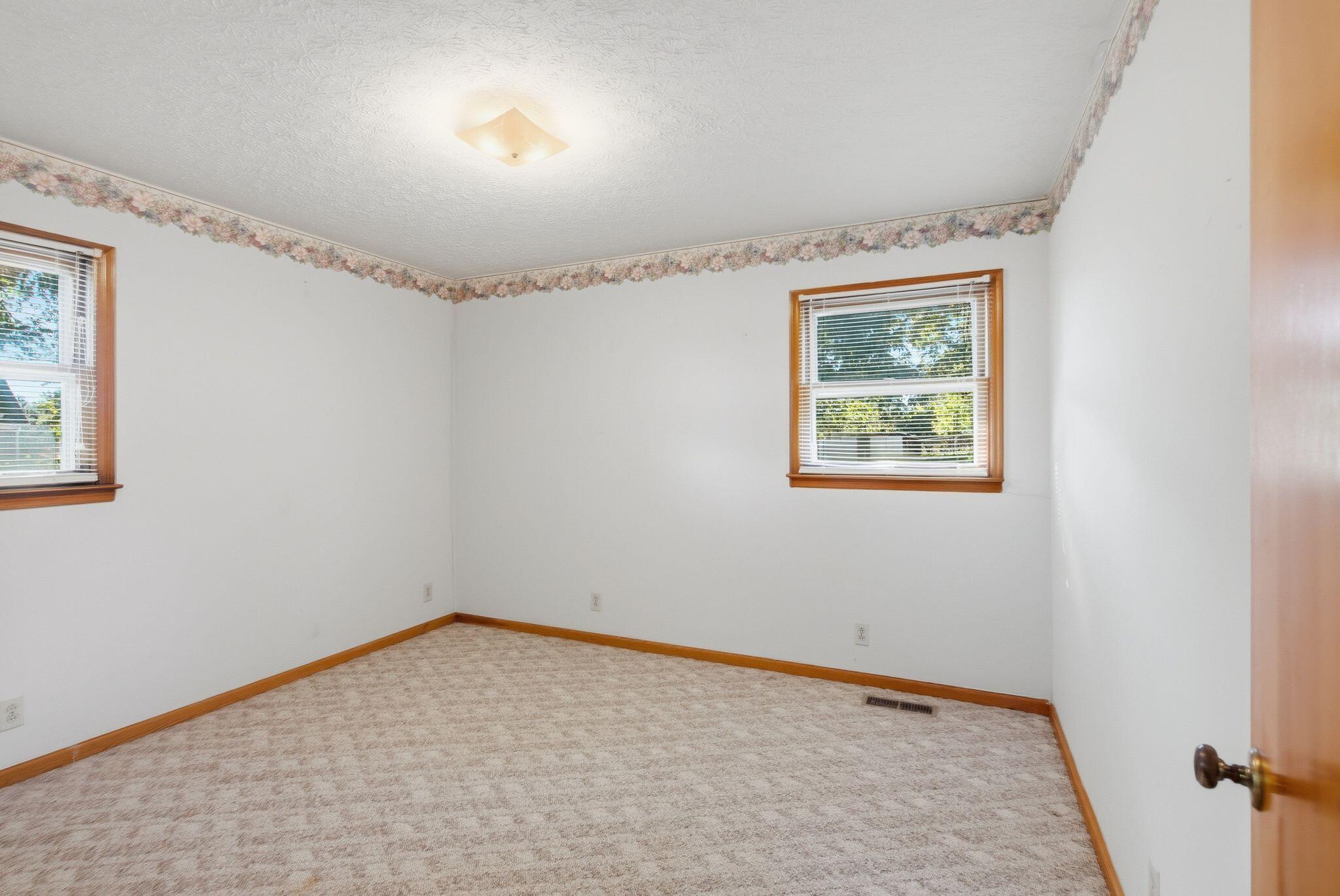 1142 Harry Wise Road Property Photo 9