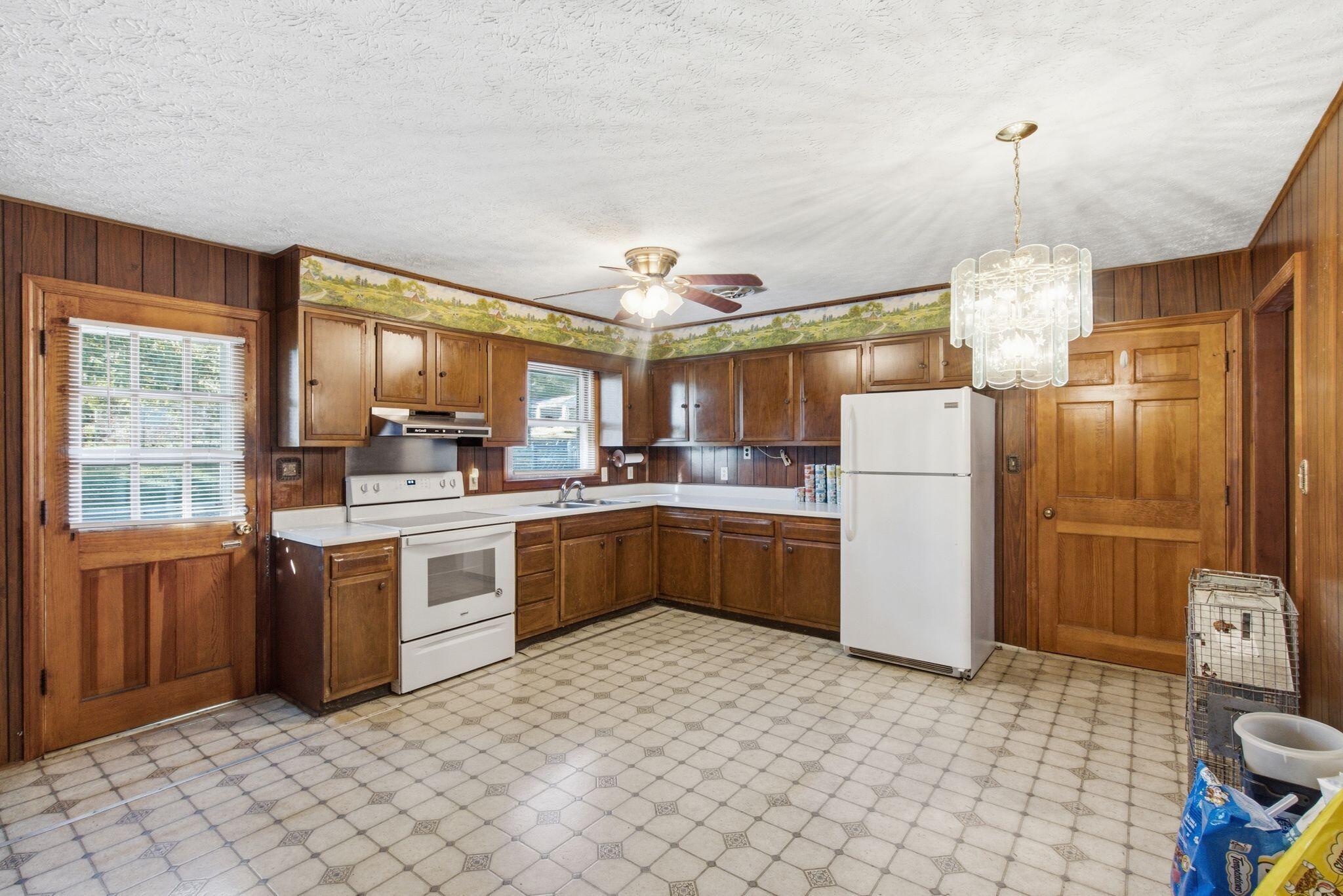 1142 Harry Wise Road Property Photo 14