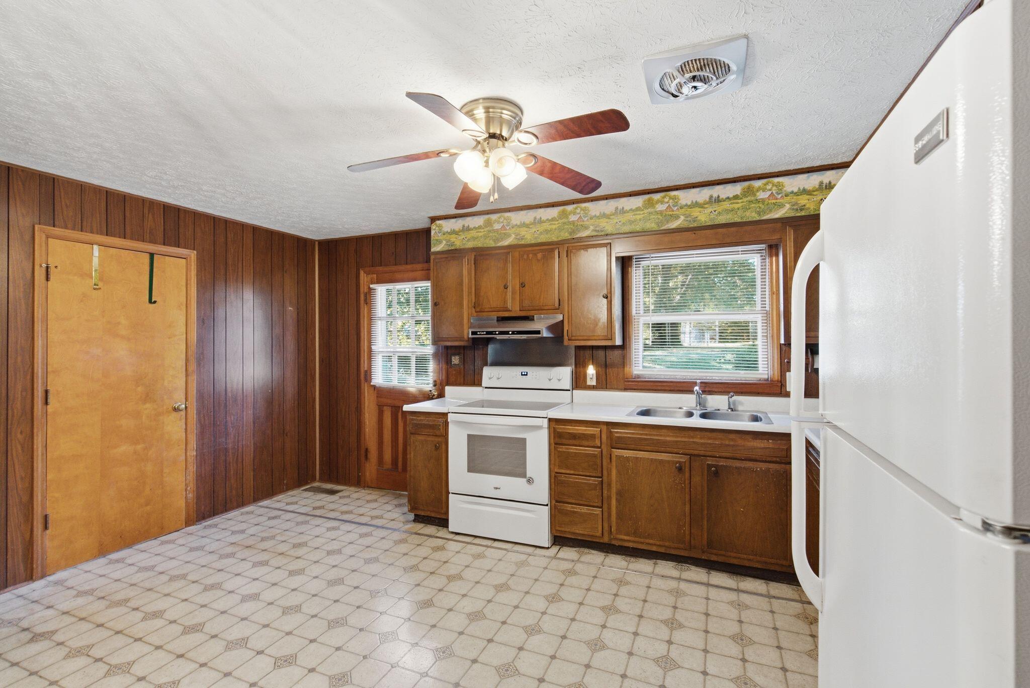 1142 Harry Wise Road Property Photo 16