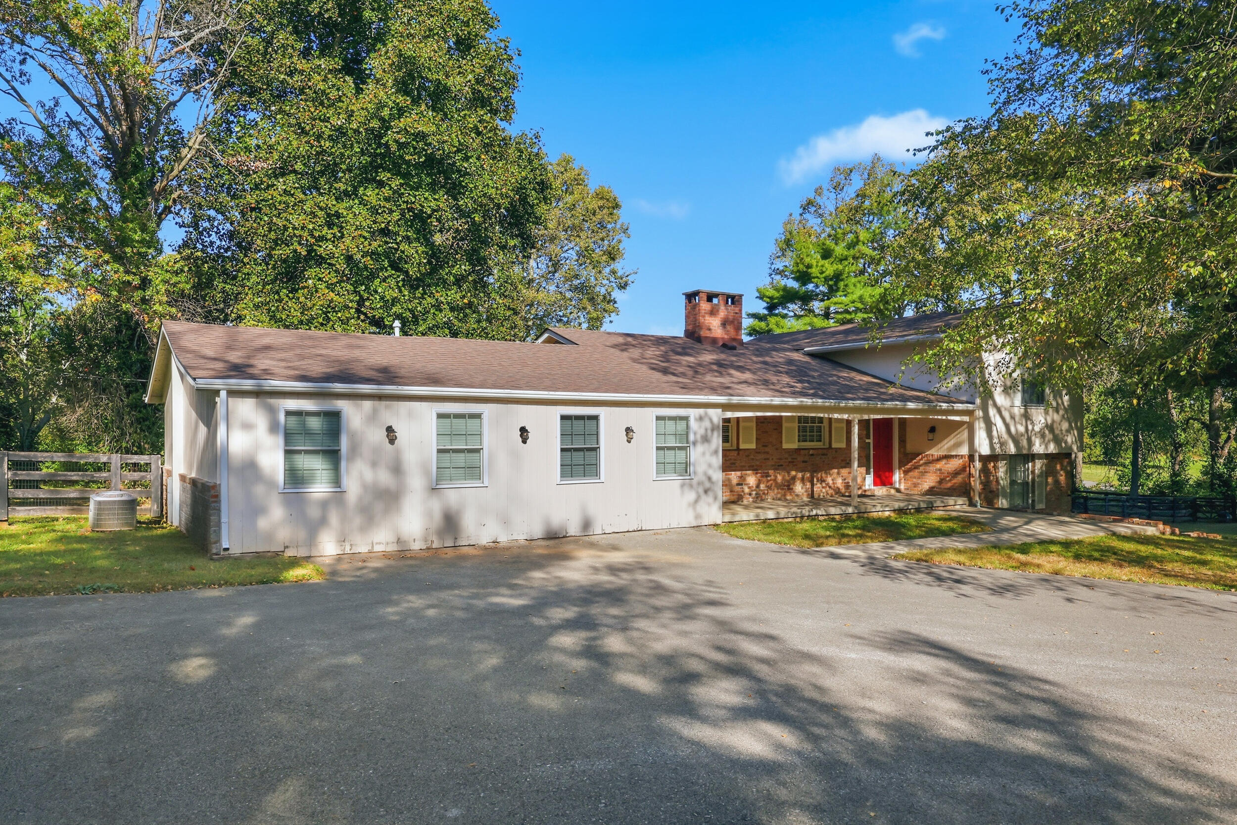 2535 Berea Road Property Photo 2
