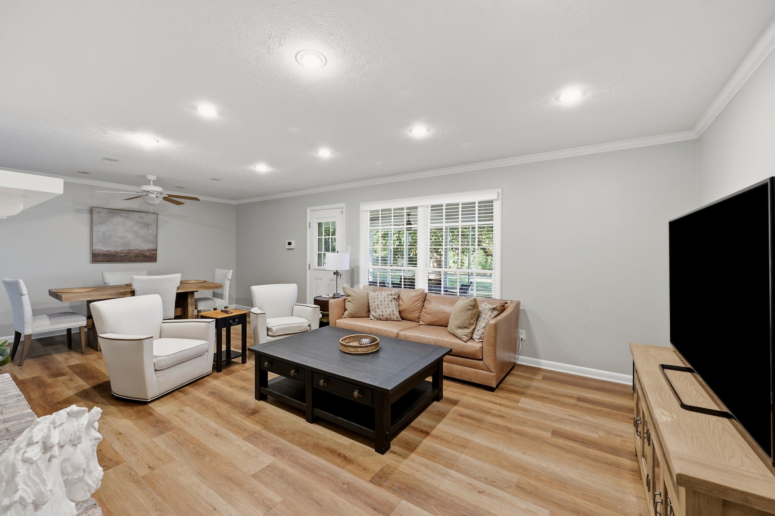 2535 Berea Road Property Photo 10