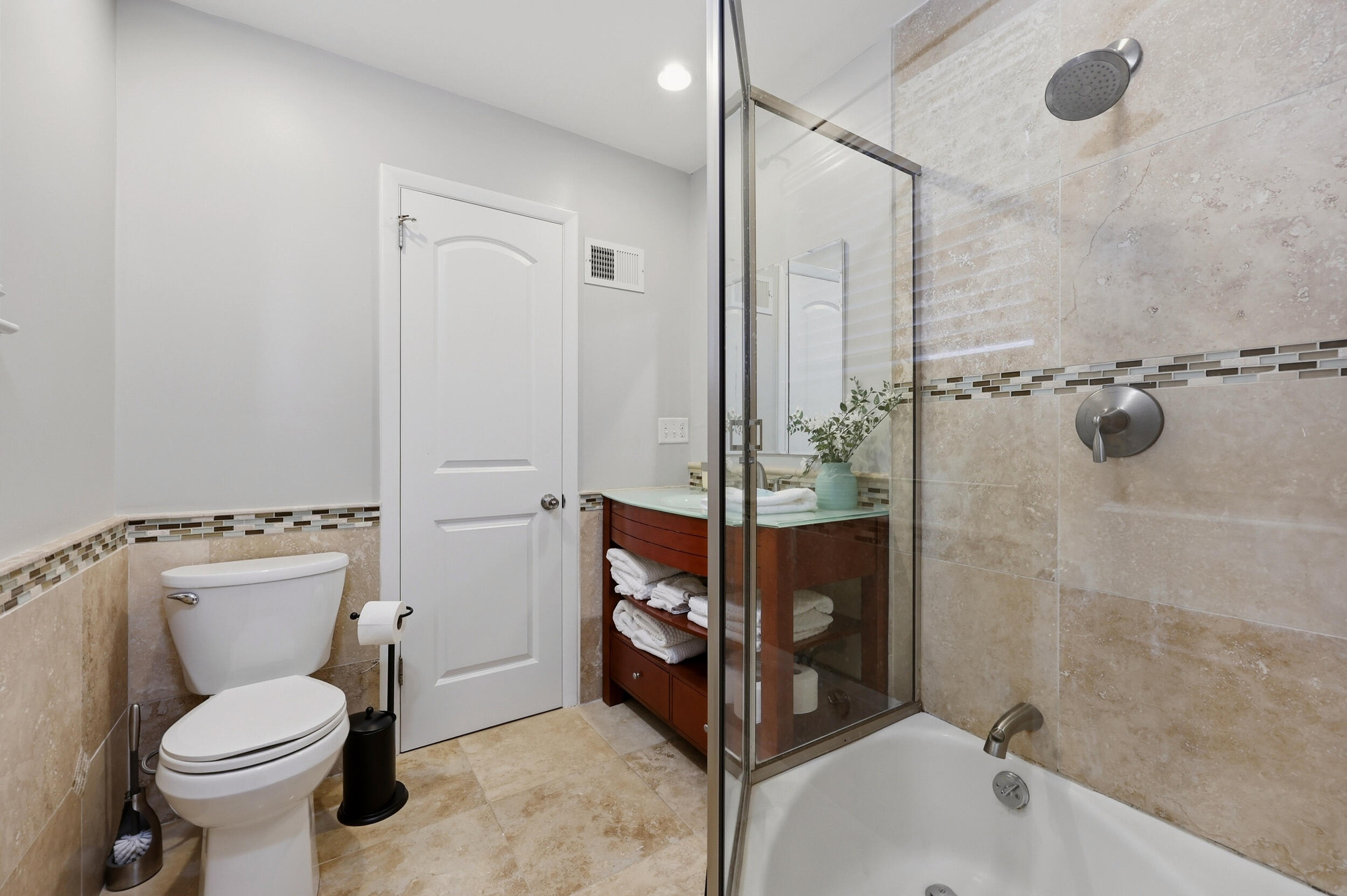2535 Berea Road Property Photo 24