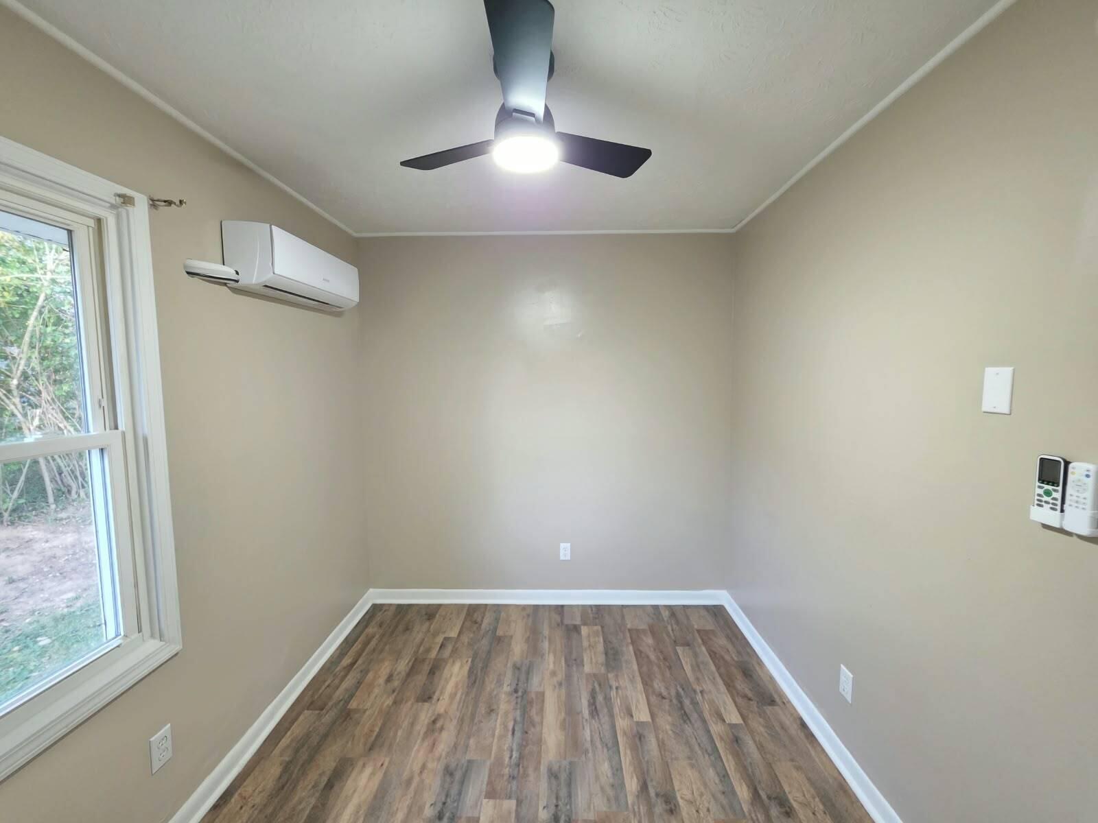 553 Queensway Drive Property Photo 26