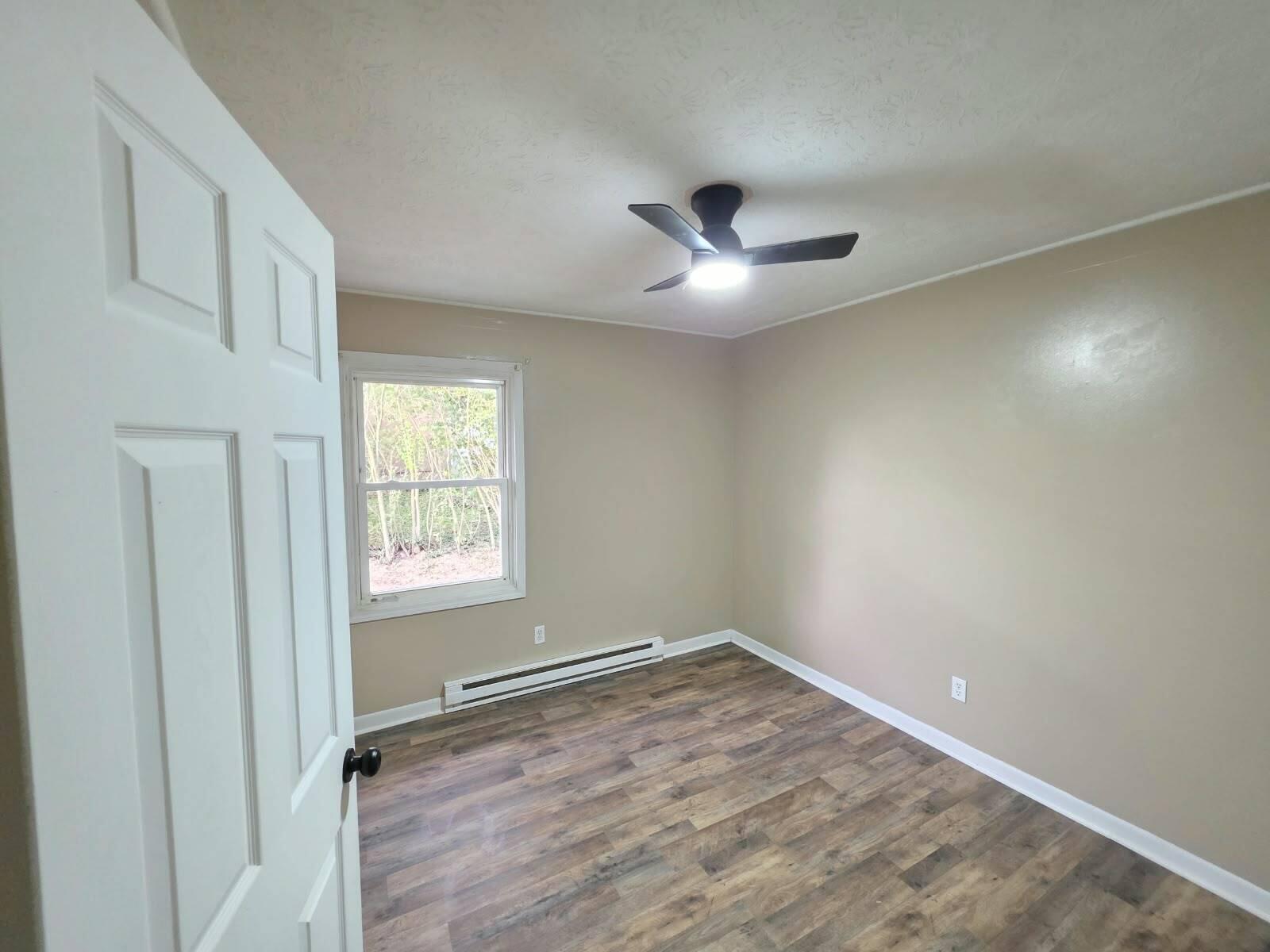 553 Queensway Drive Property Photo 30