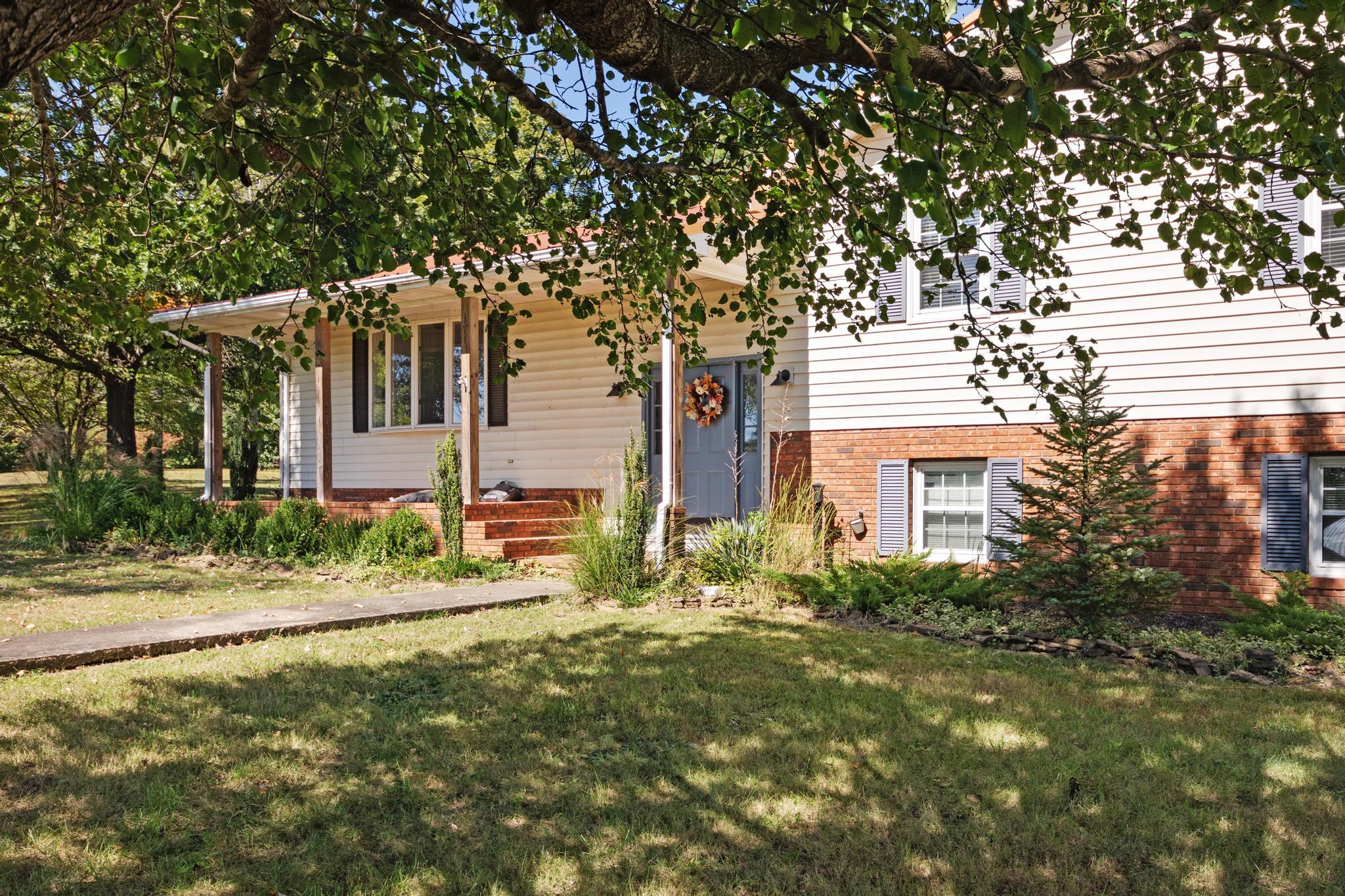 155 Christopher Drive Property Photo 2