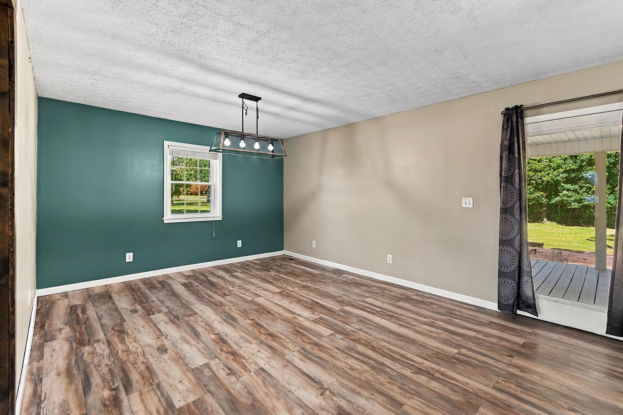 155 Christopher Drive Property Photo 13