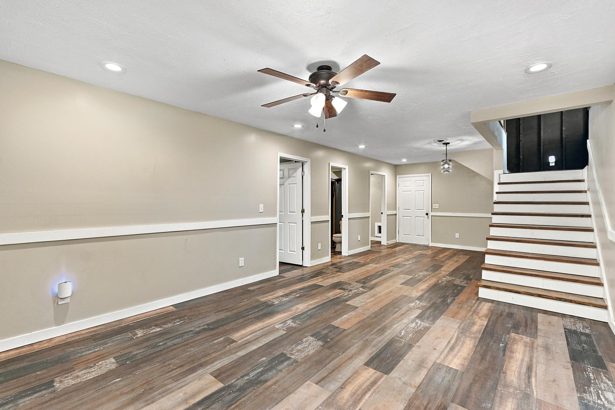 155 Christopher Drive Property Photo 23