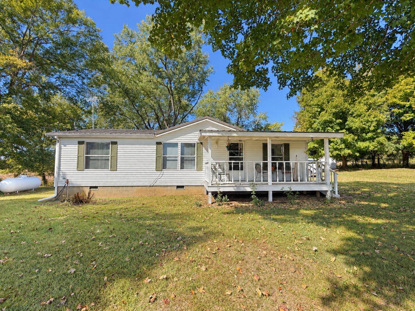 832 Irma Road Property Photo 1