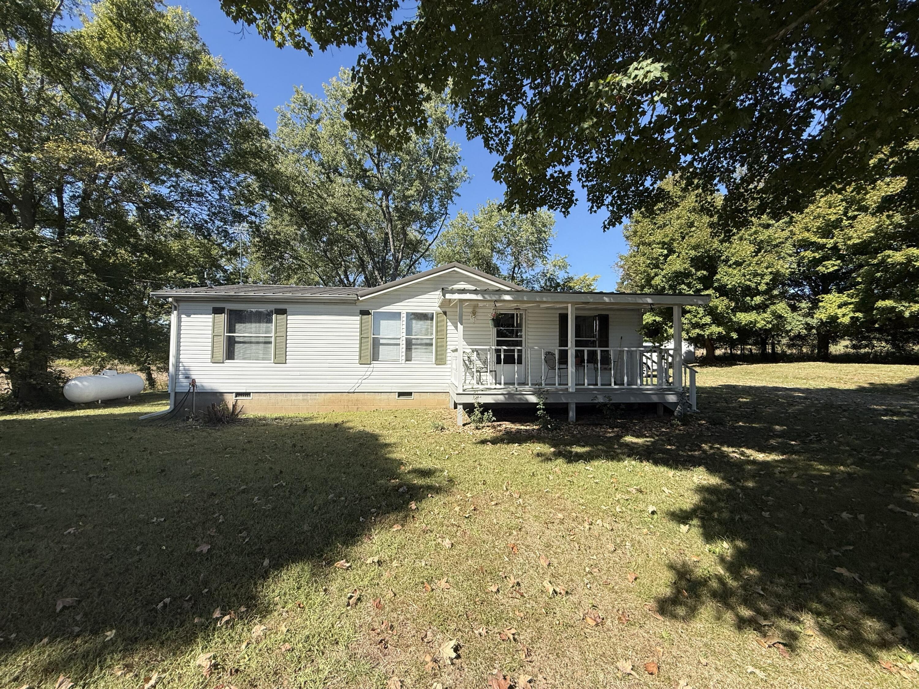 832 Irma Road Property Photo 4