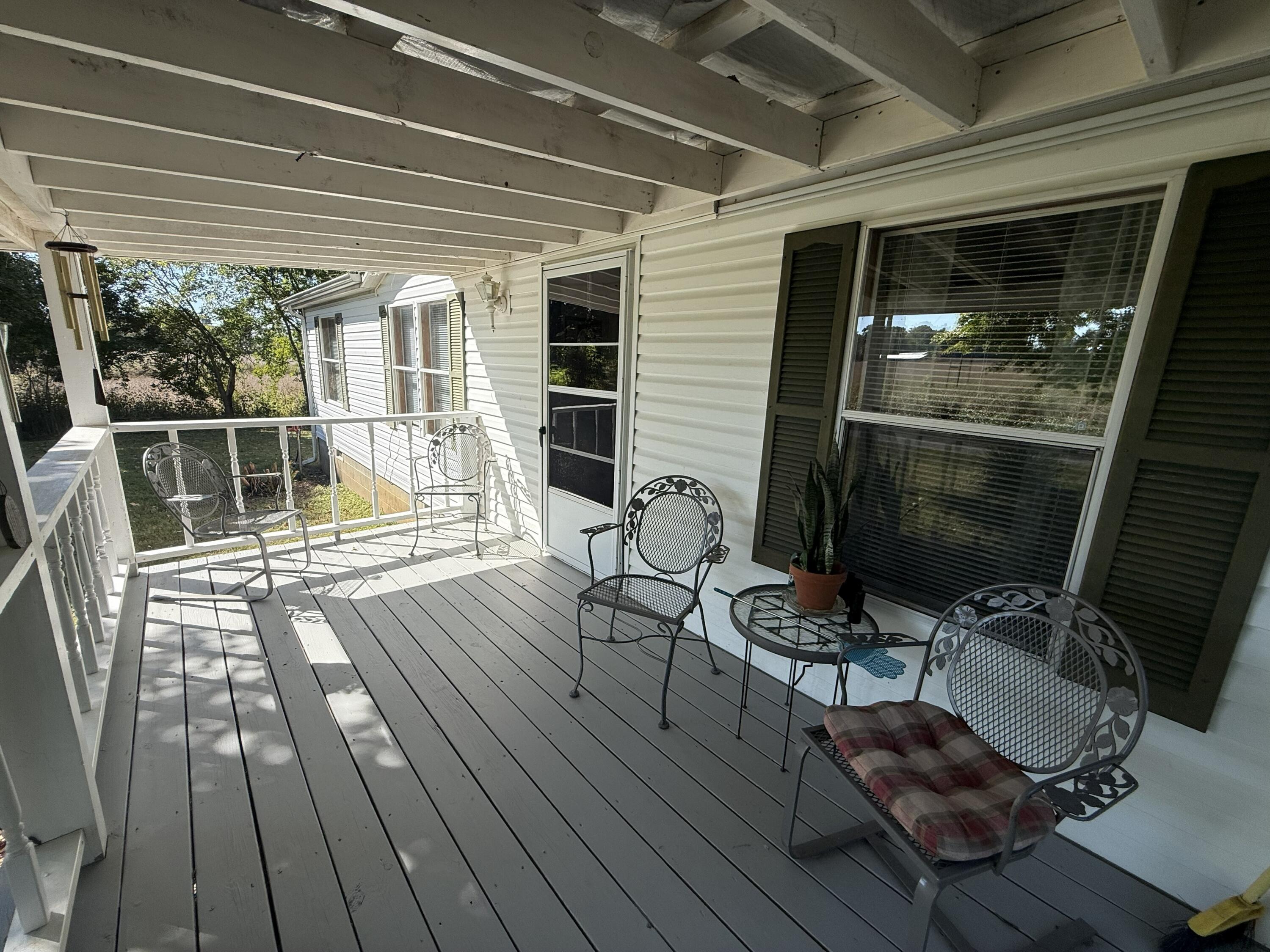 832 Irma Road Property Photo 5