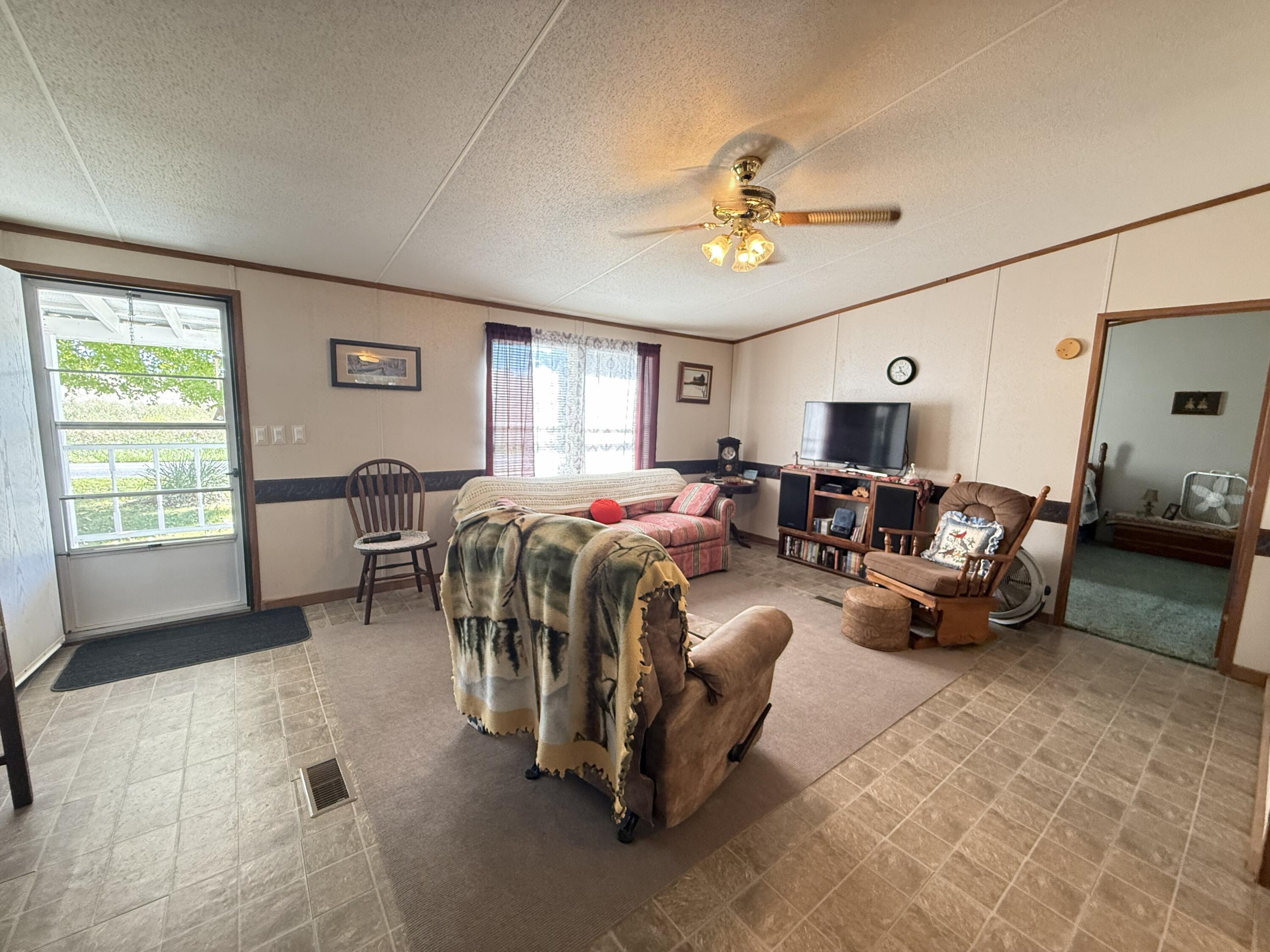 832 Irma Road Property Photo 27
