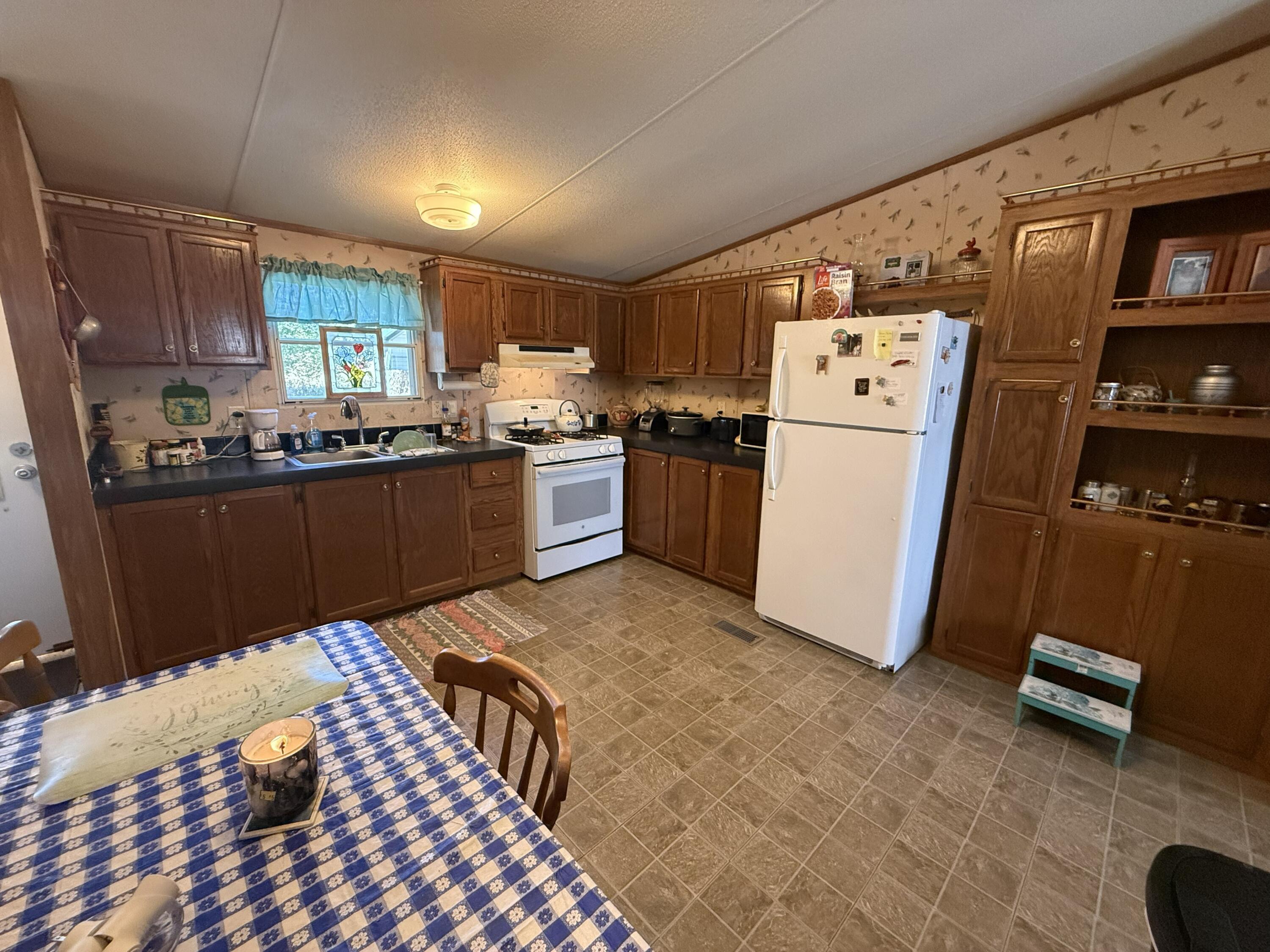 832 Irma Road Property Photo 32