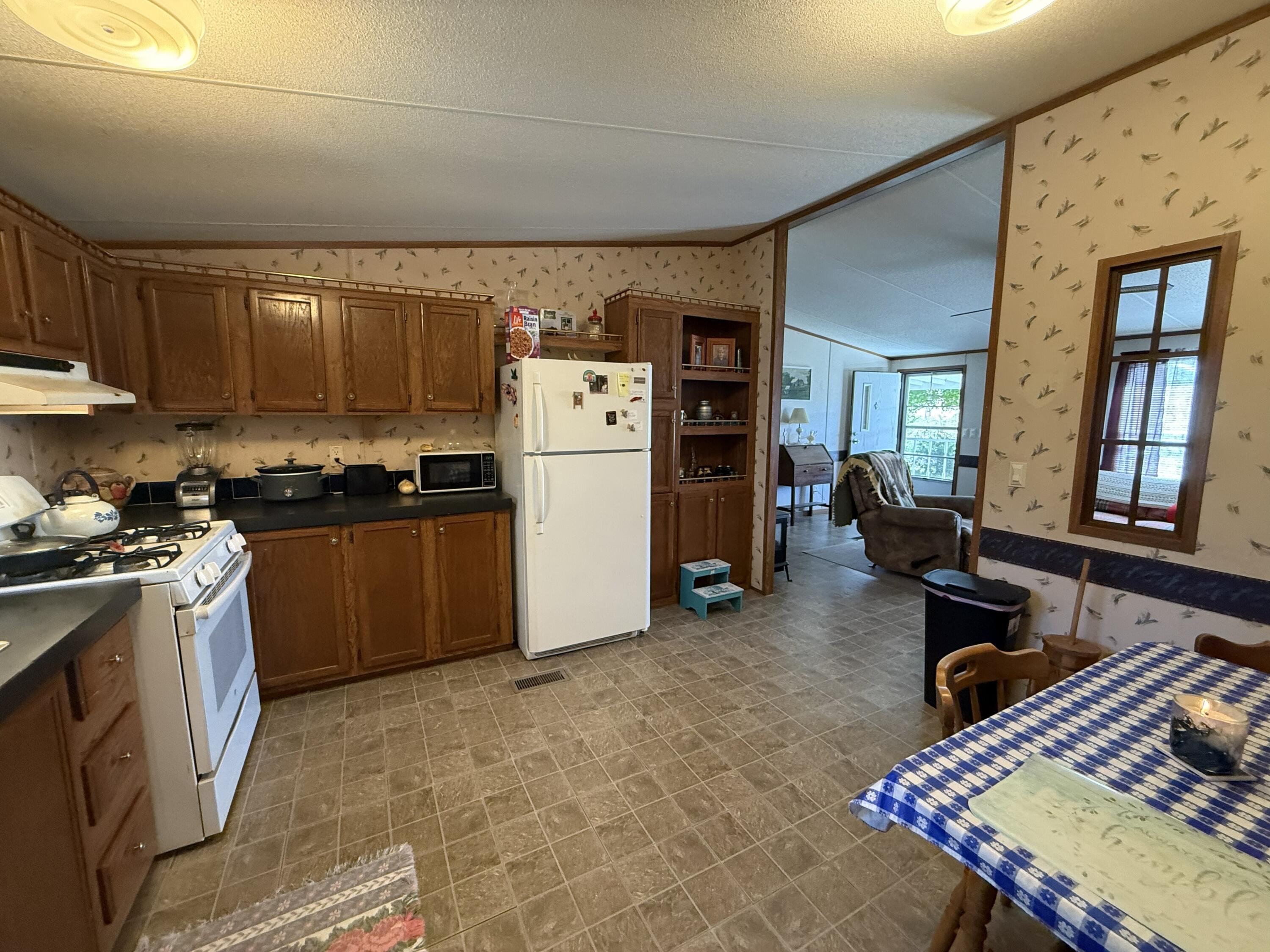 832 Irma Road Property Photo 34