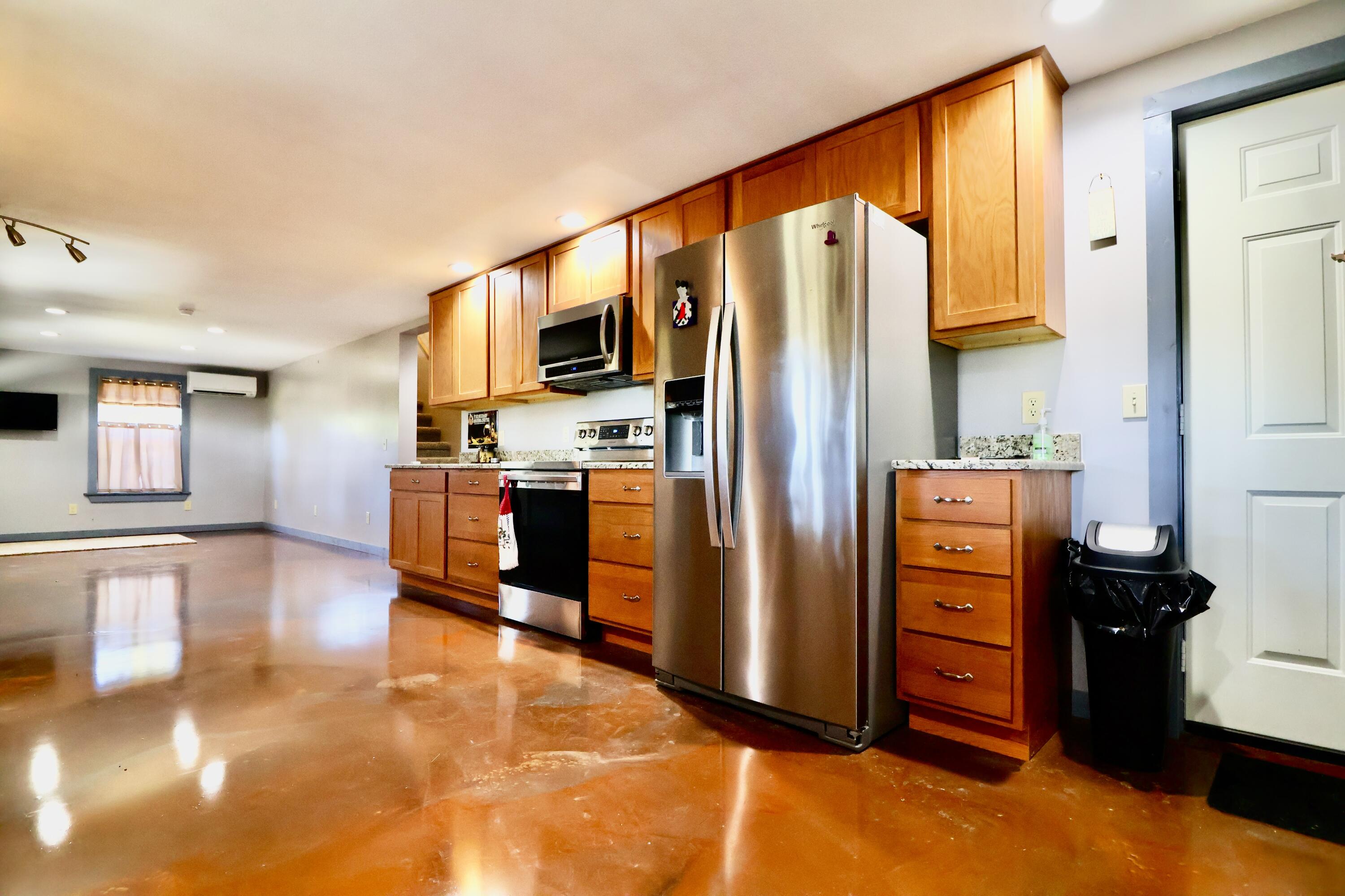 18 Goose Bay Drive Property Photo 6