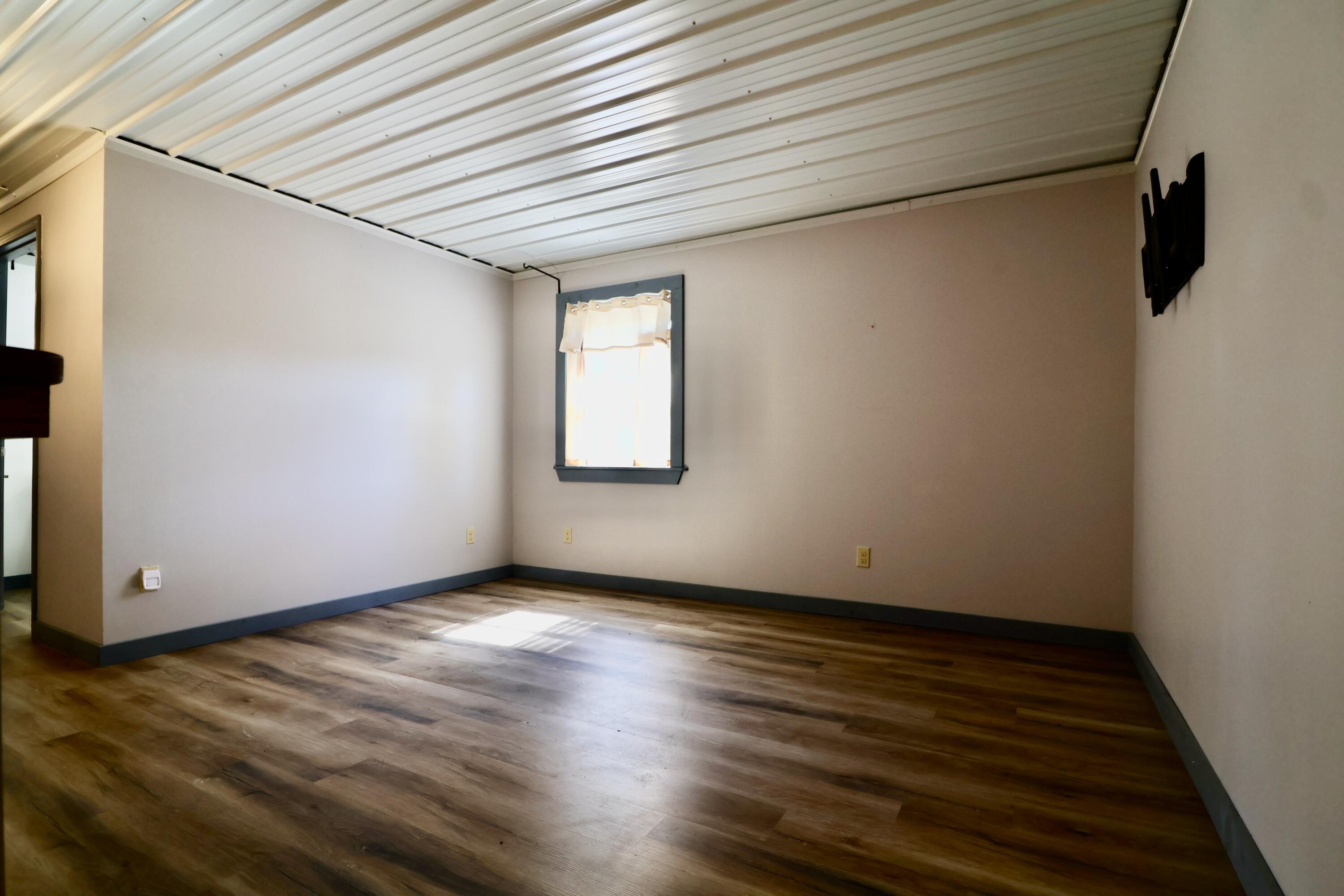 18 Goose Bay Drive Property Photo 22