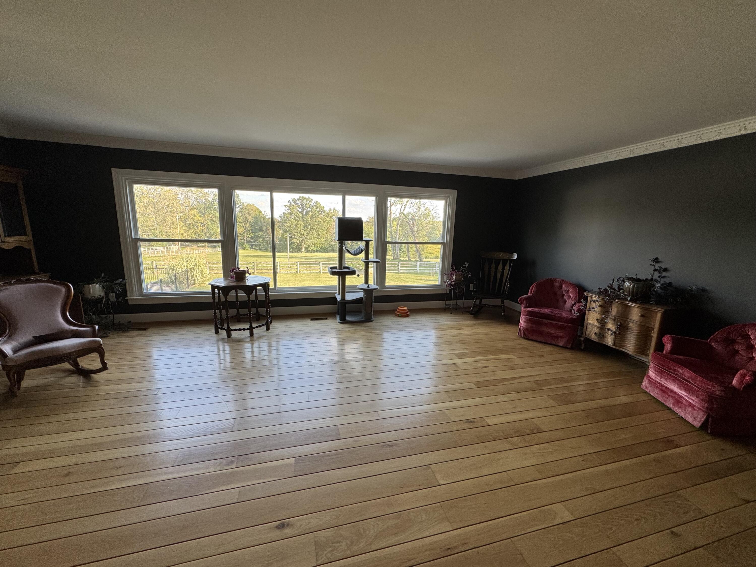 271 Fairway Drive Property Photo 4