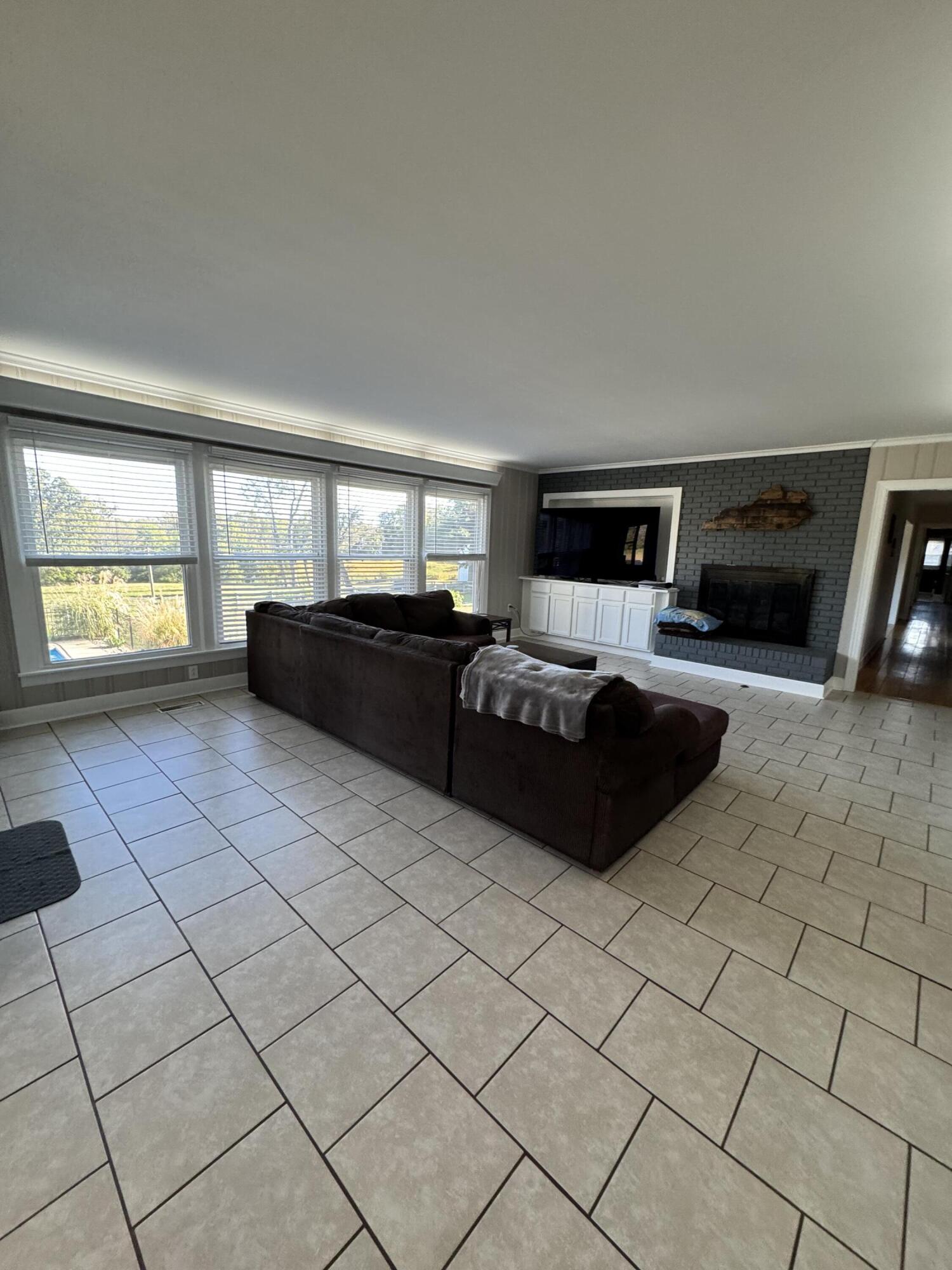 271 Fairway Drive Property Photo 10