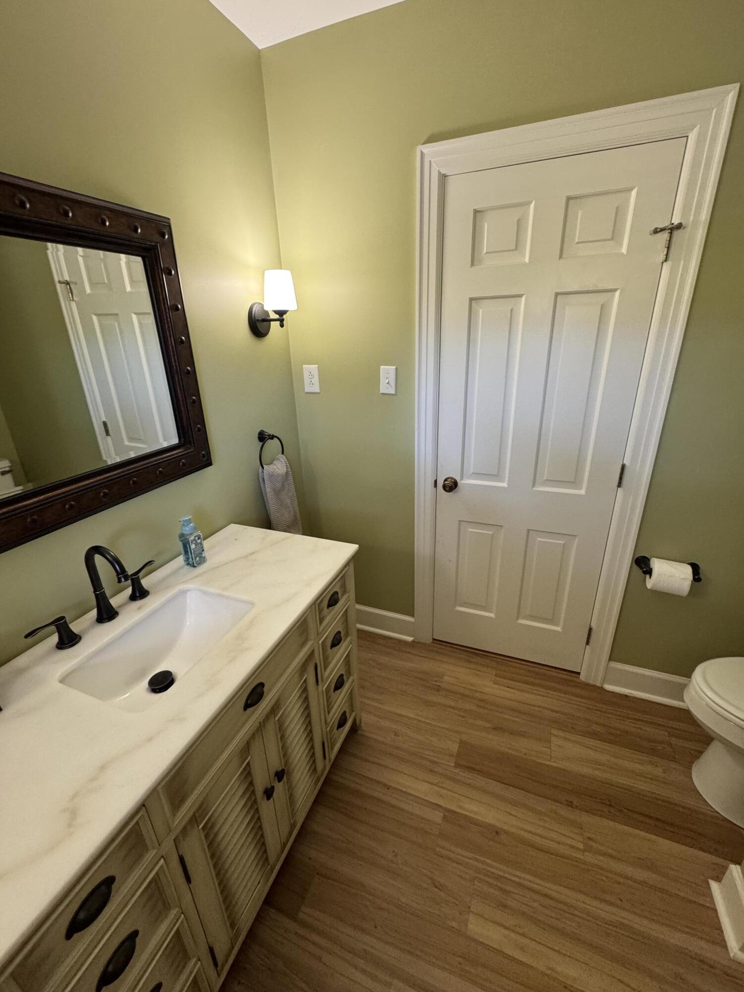 271 Fairway Drive Property Photo 30