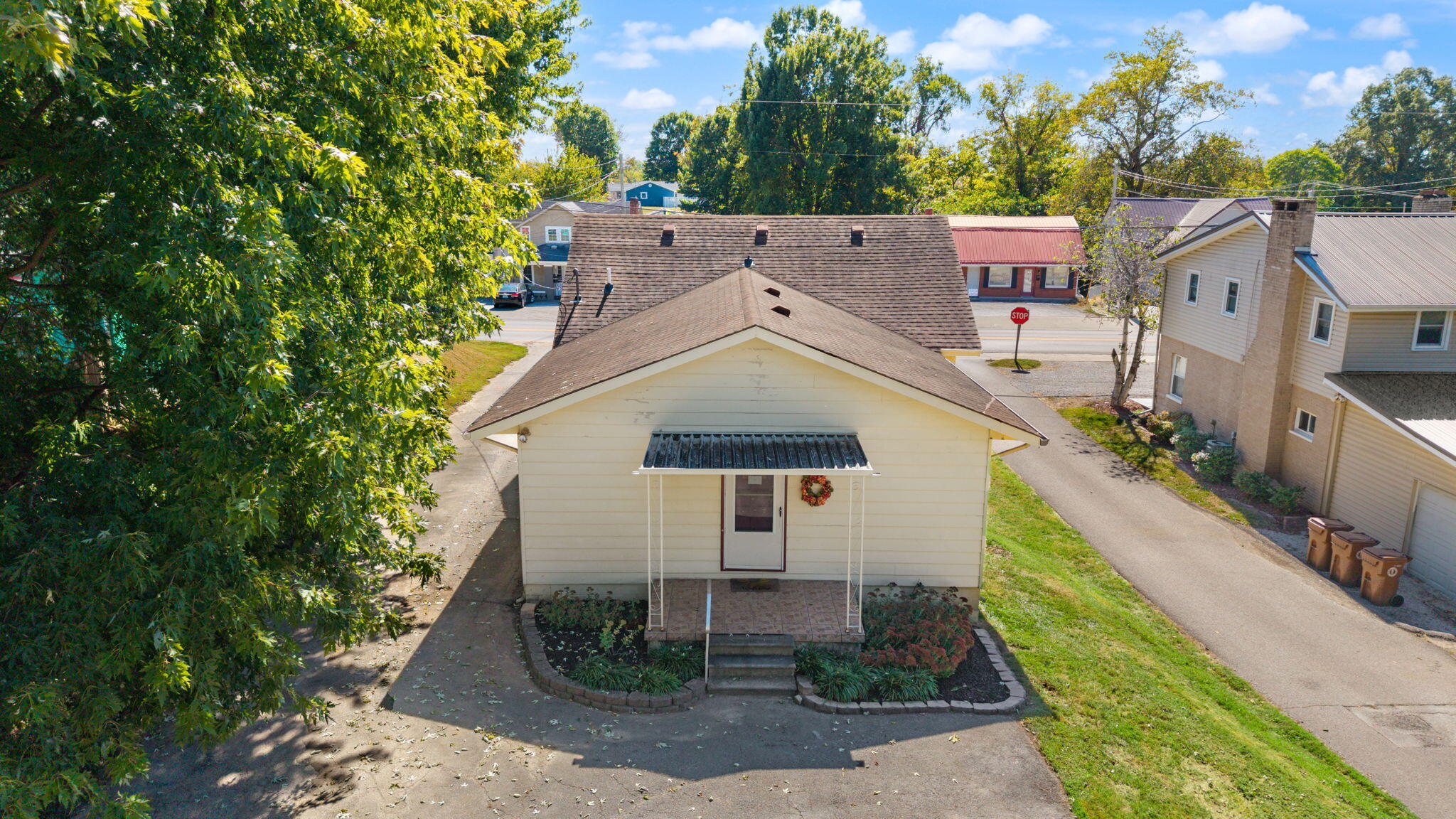 418 Ogden Street Property Photo 8