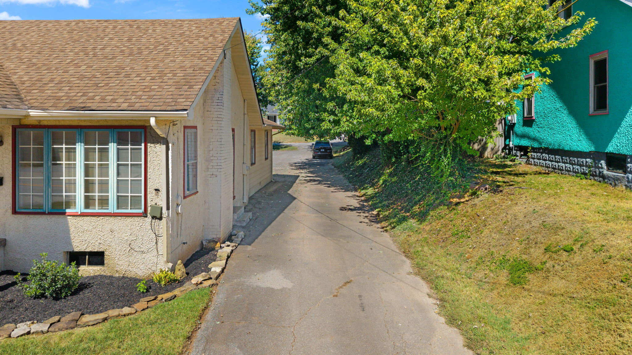 418 Ogden Street Property Photo 74