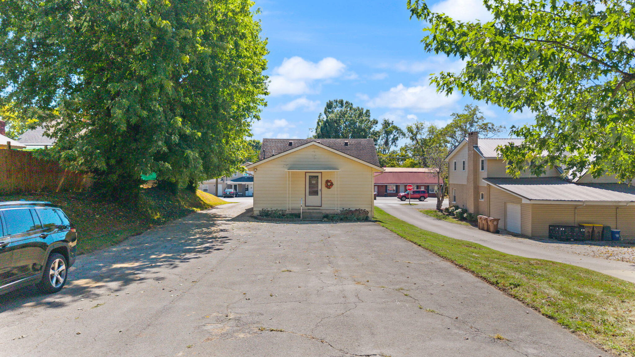418 Ogden Street Property Photo 85