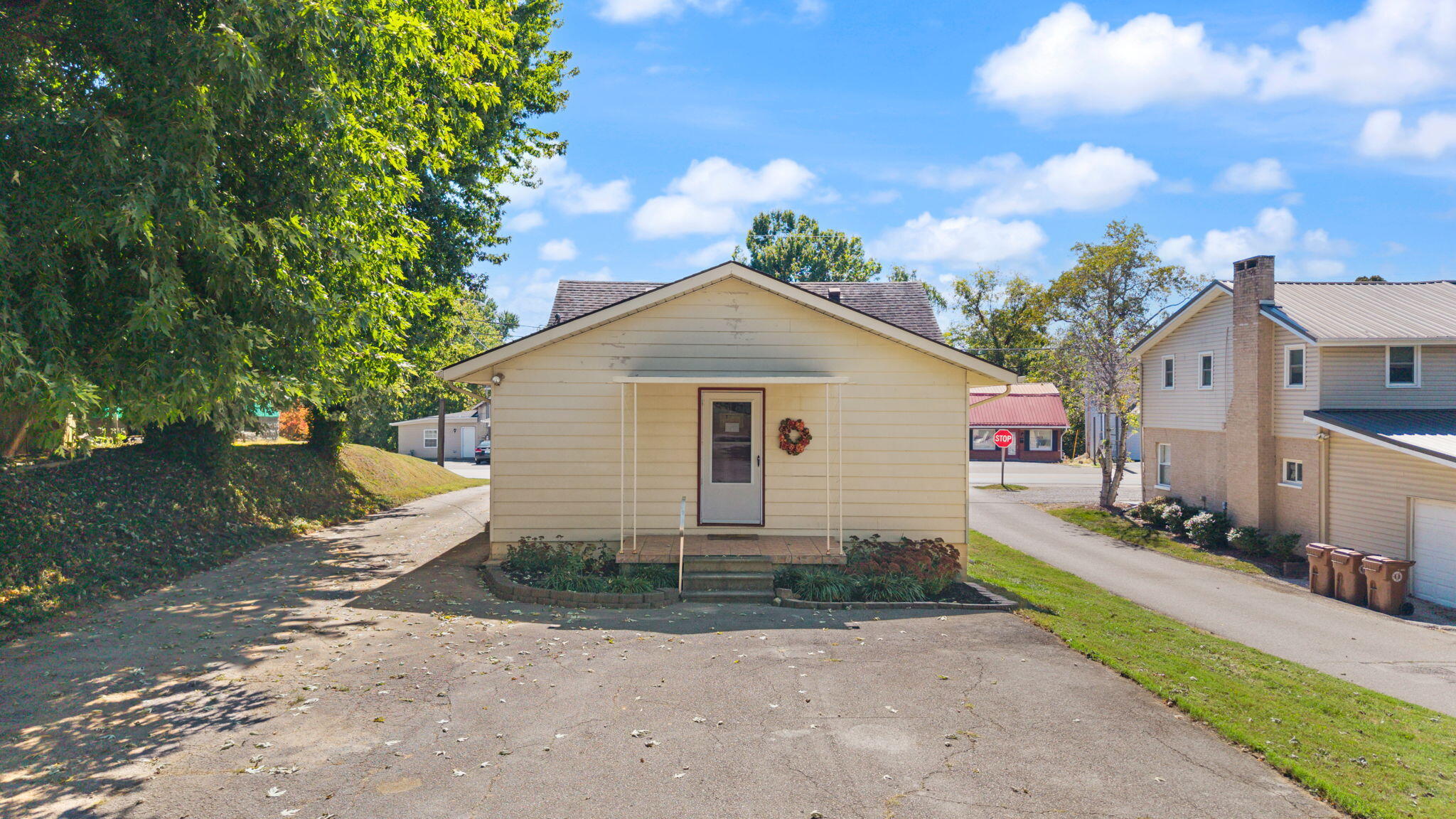 418 Ogden Street Property Photo 86