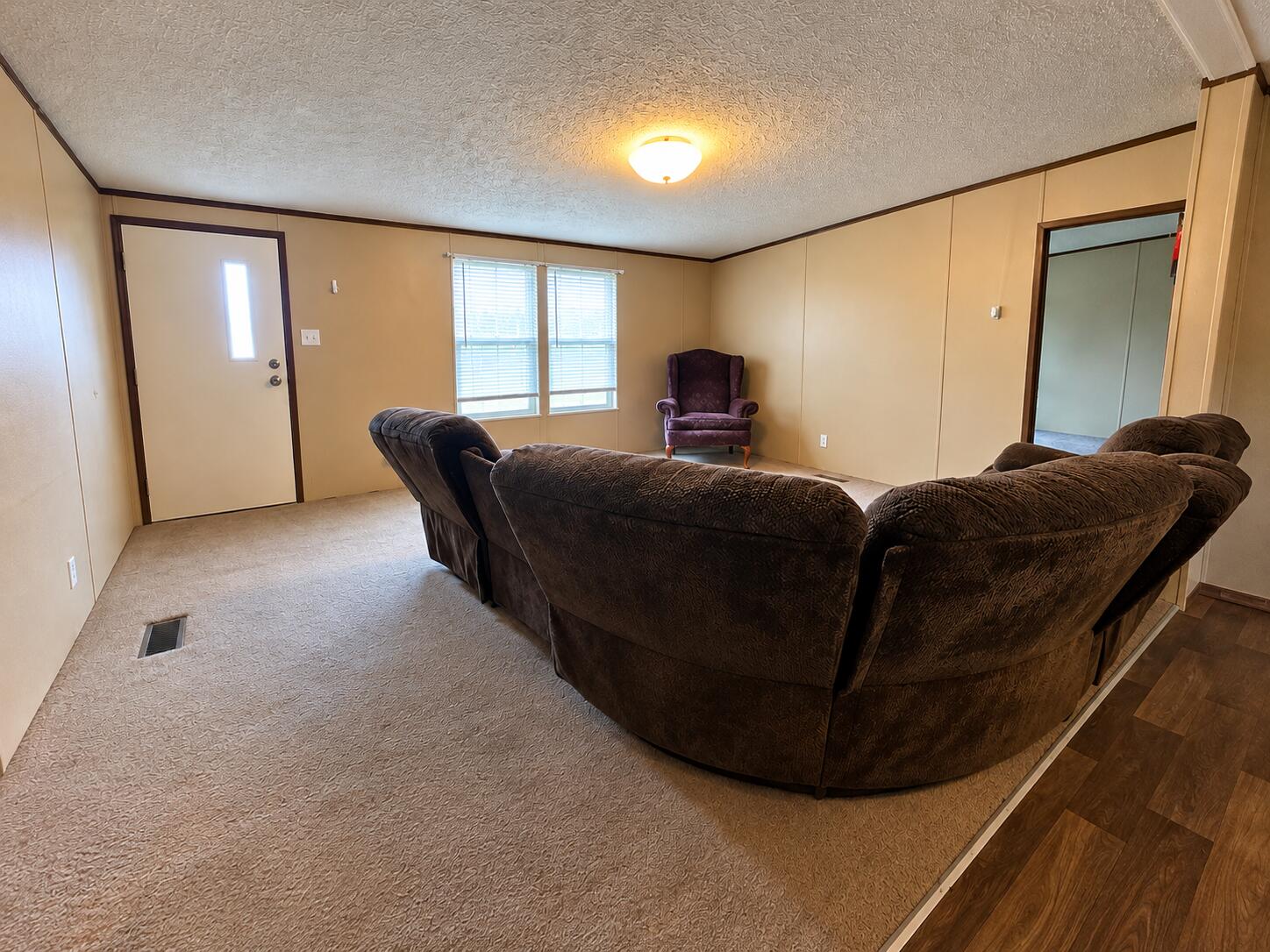 3270 Saltwell Road Property Photo 5