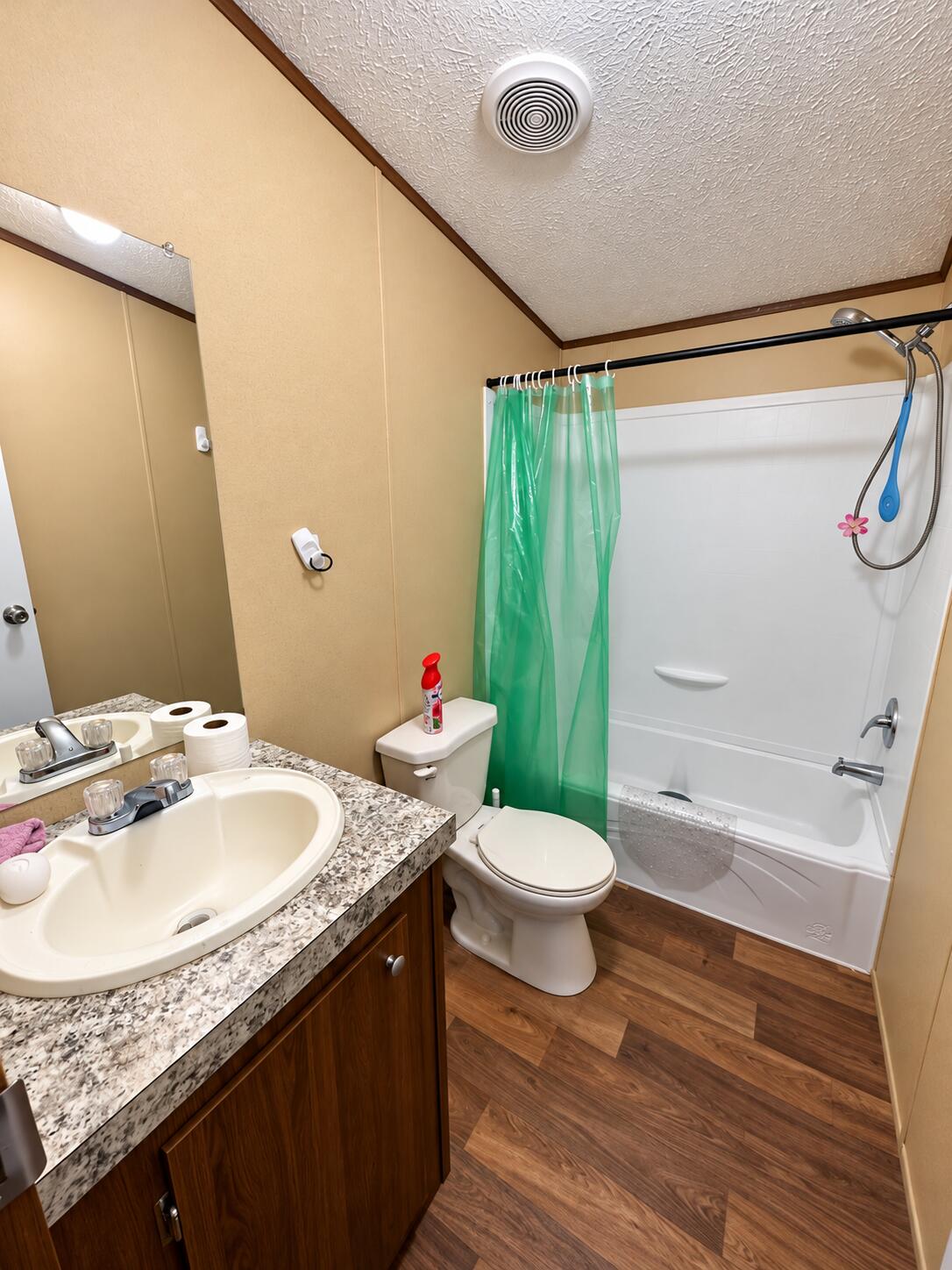 3270 Saltwell Road Property Photo 11