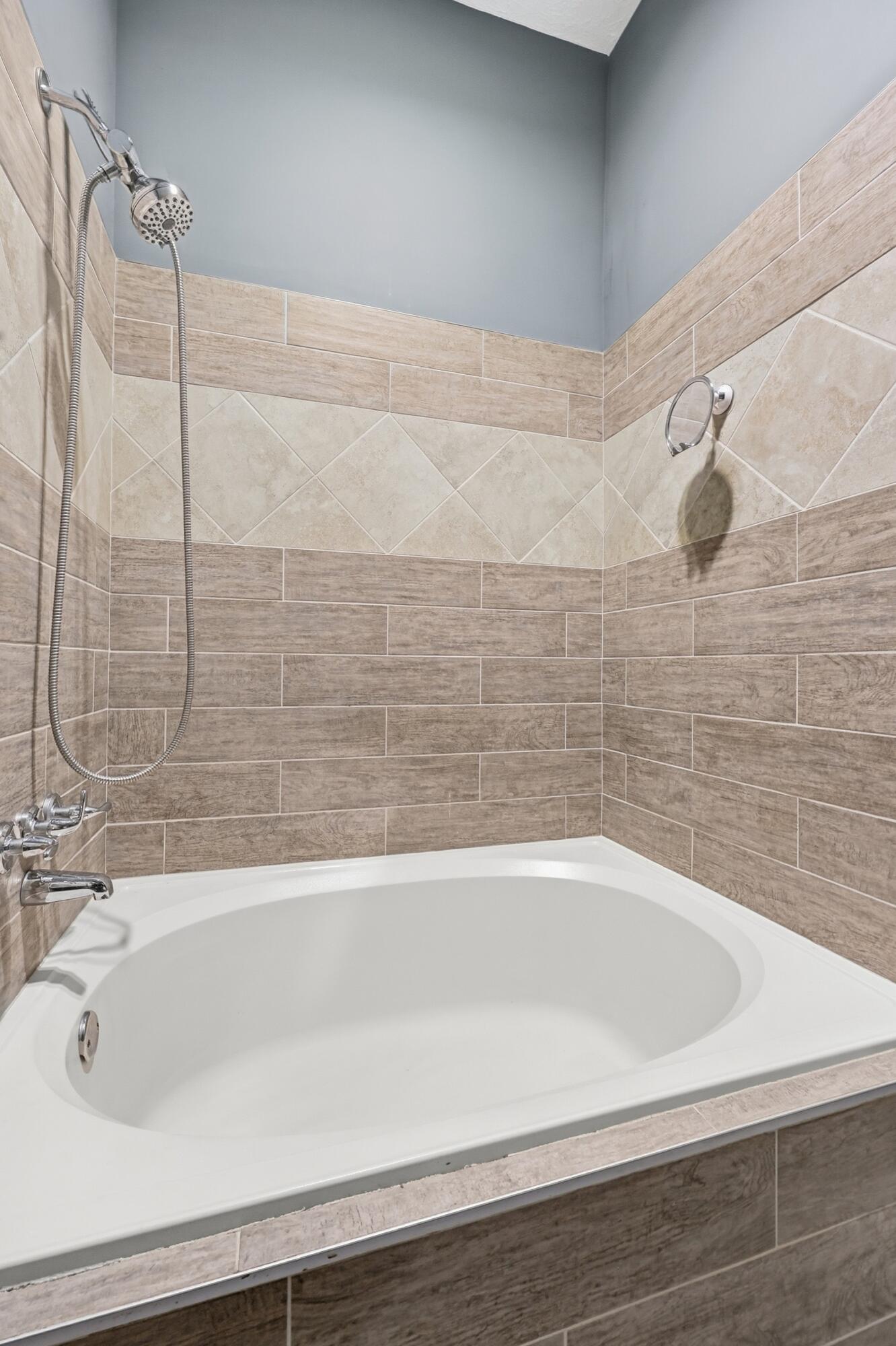 3500 Branchwood Place Property Photo 17