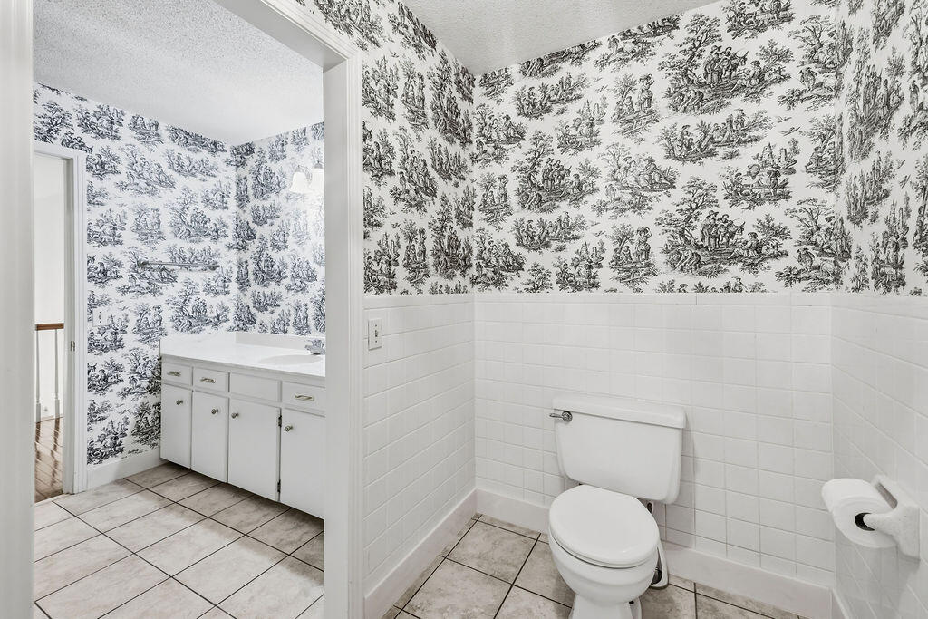 1511 Chaucer Drive Property Photo 25